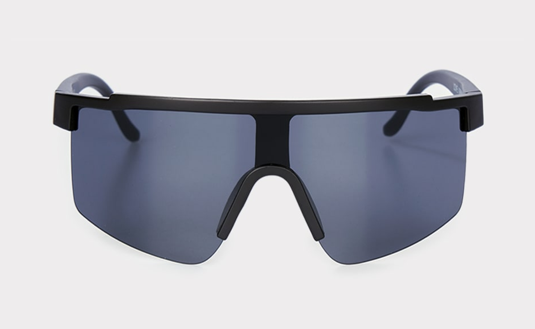 Модные оправы солнцезащитных очков 2025. Фото: Love Republic