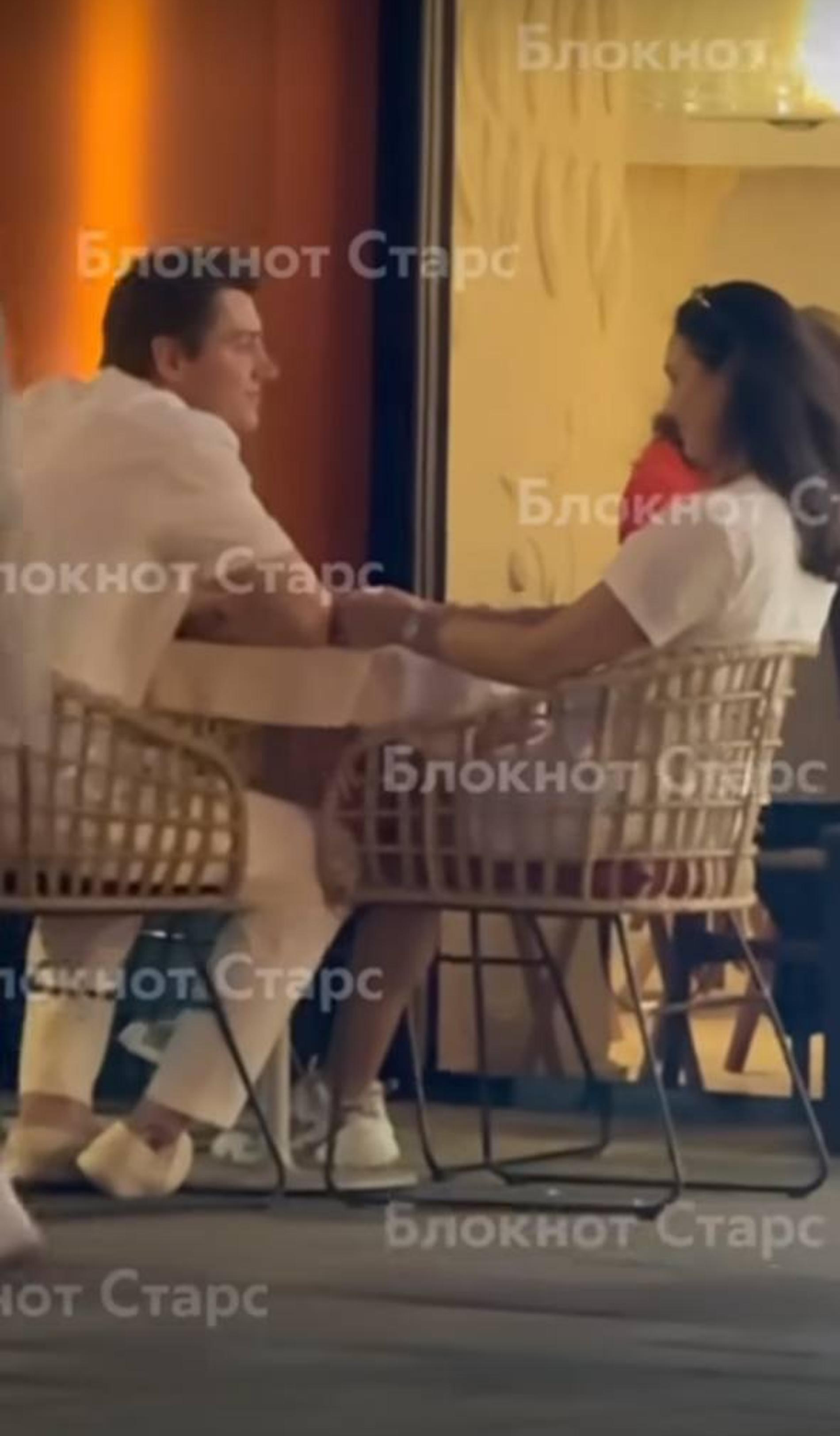 Алексей Воробьёв и Аида Гарифуллина. Скриншот: «Блокнот Старс»