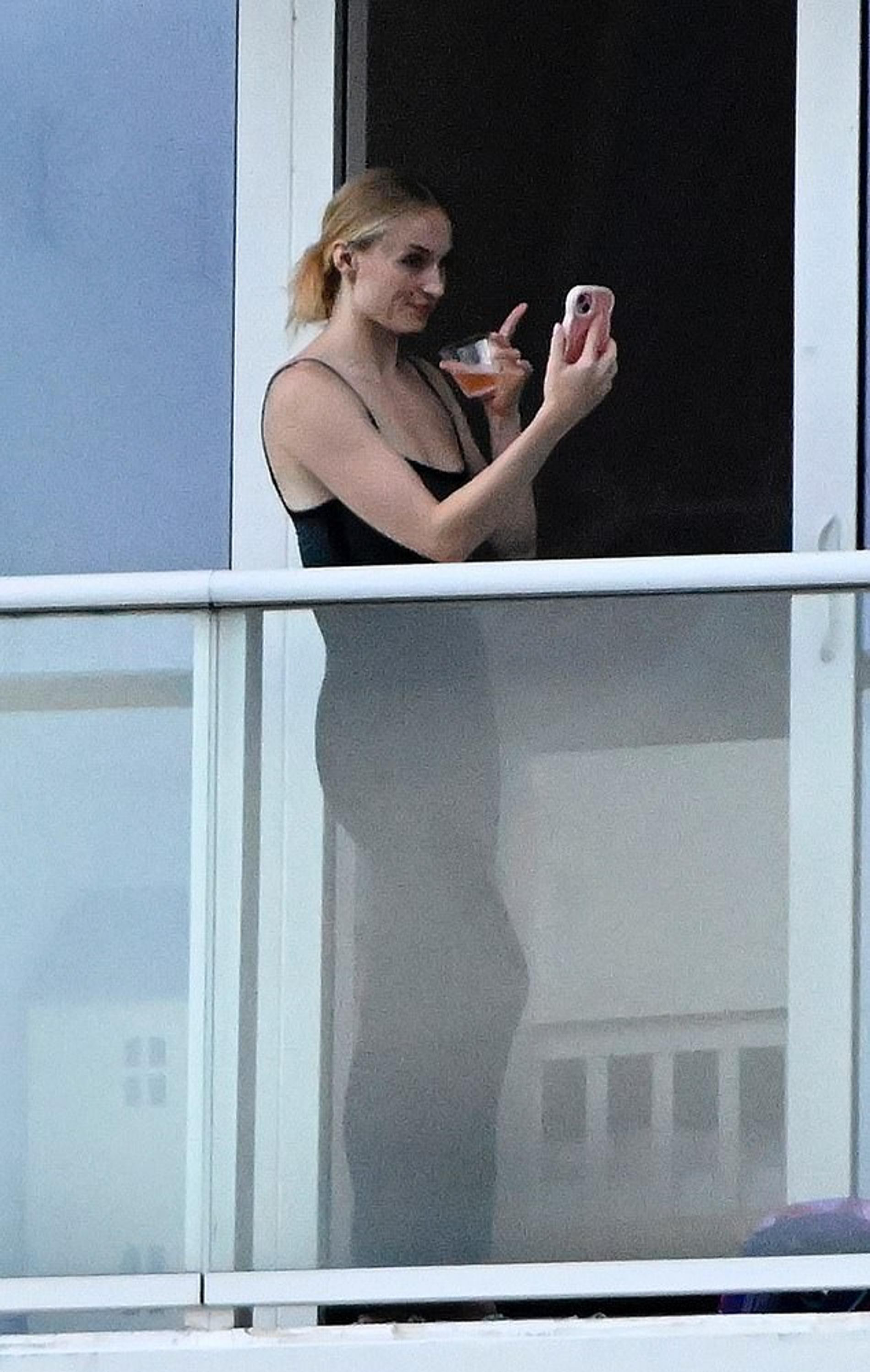 Софи Тернер. Фото: BackGrid