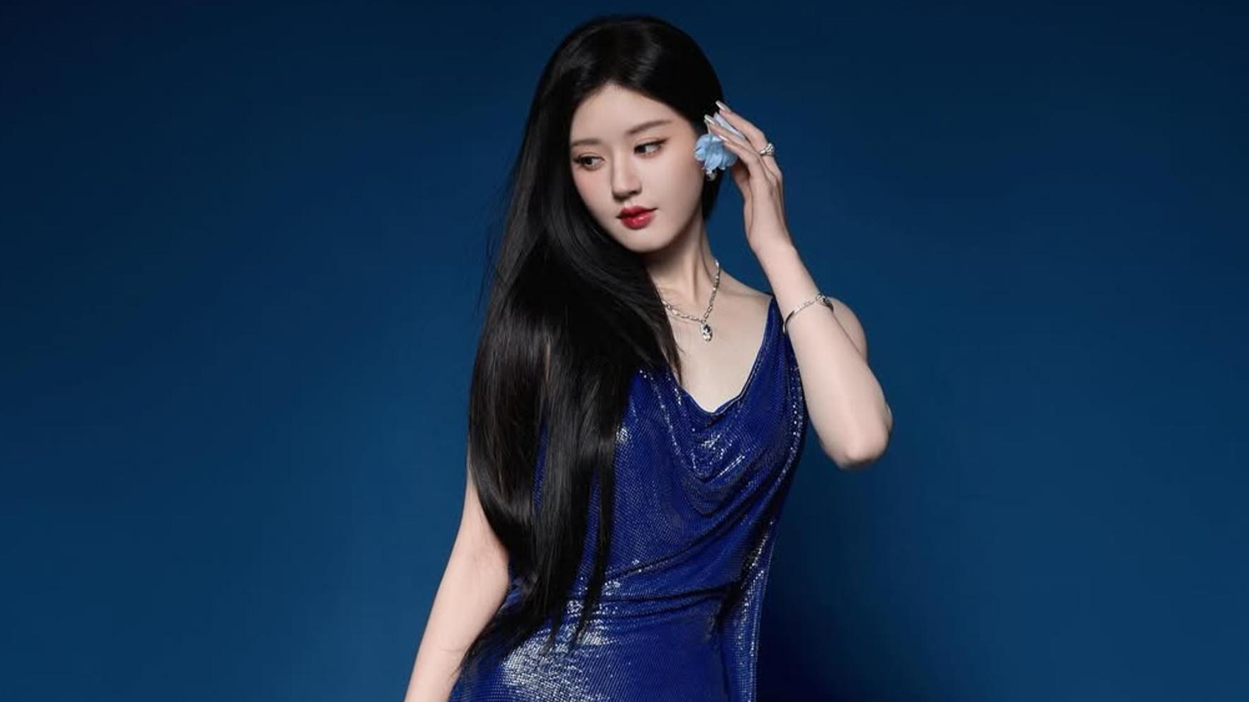 Порнографиялық әйелдерді қараңыз Седакованың жалаңаш жалғандары