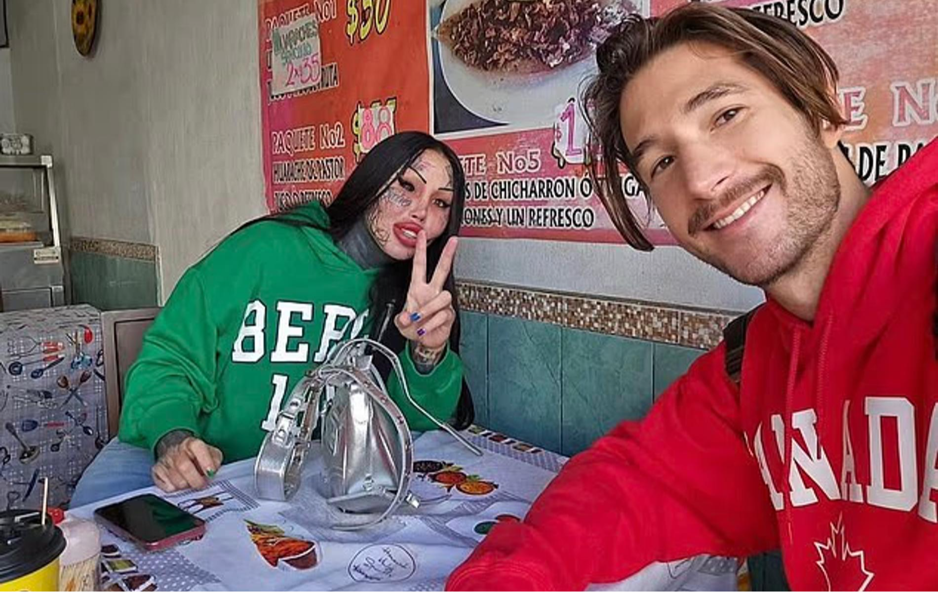 Дениз Ивонн с младшим братом. Фото: Инстаграм (запрещён в РФ)