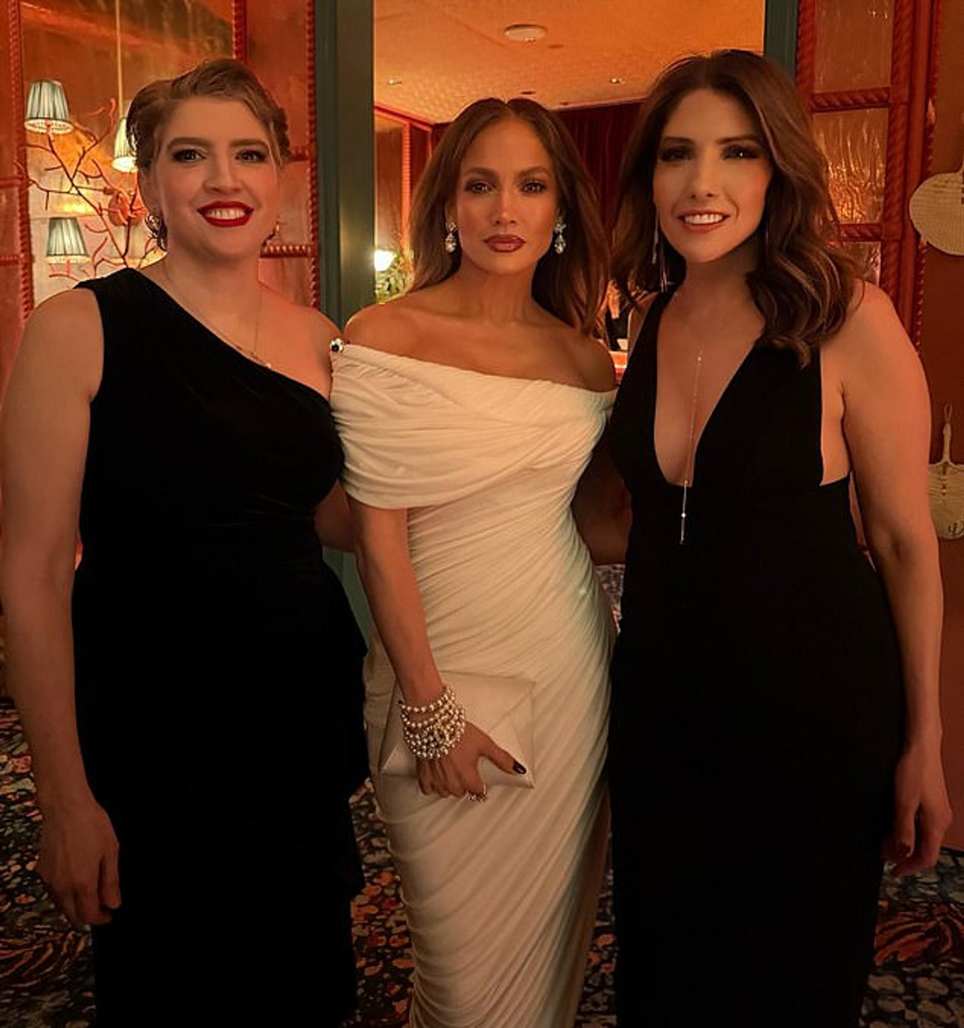 Фото: Инстаграм (запрещён в РФ) @jlo