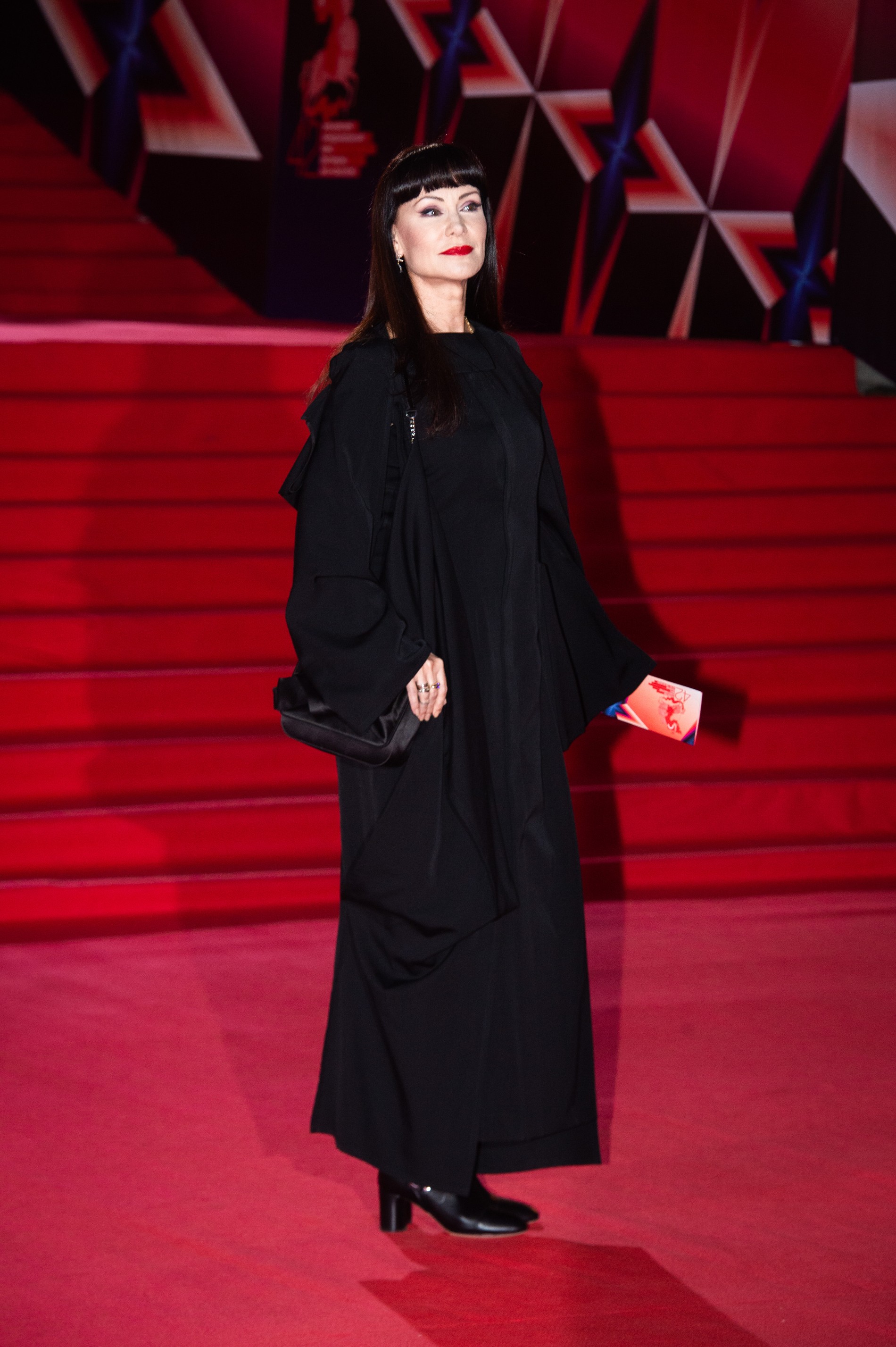 Нона Гришаева