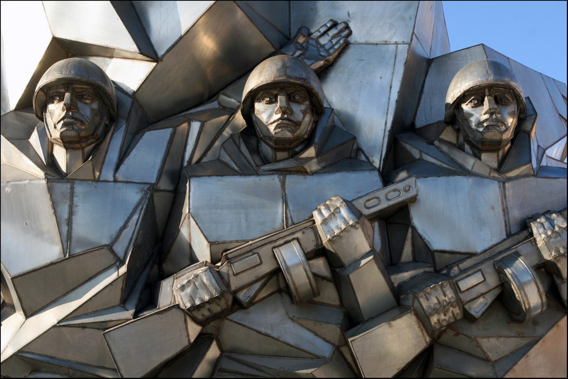 Мемориал в память о подвиге подольских курсантов