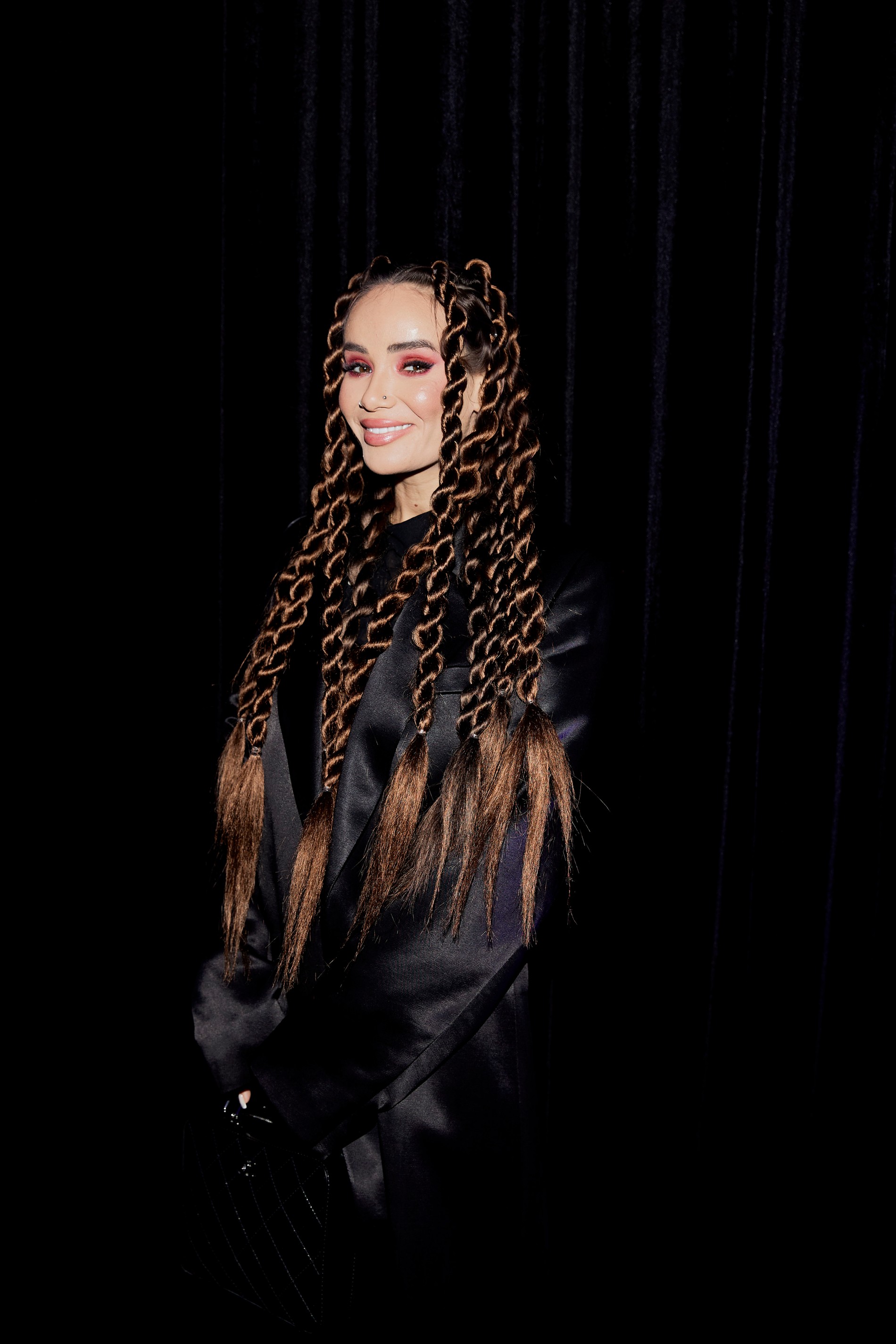 Айза Долматова