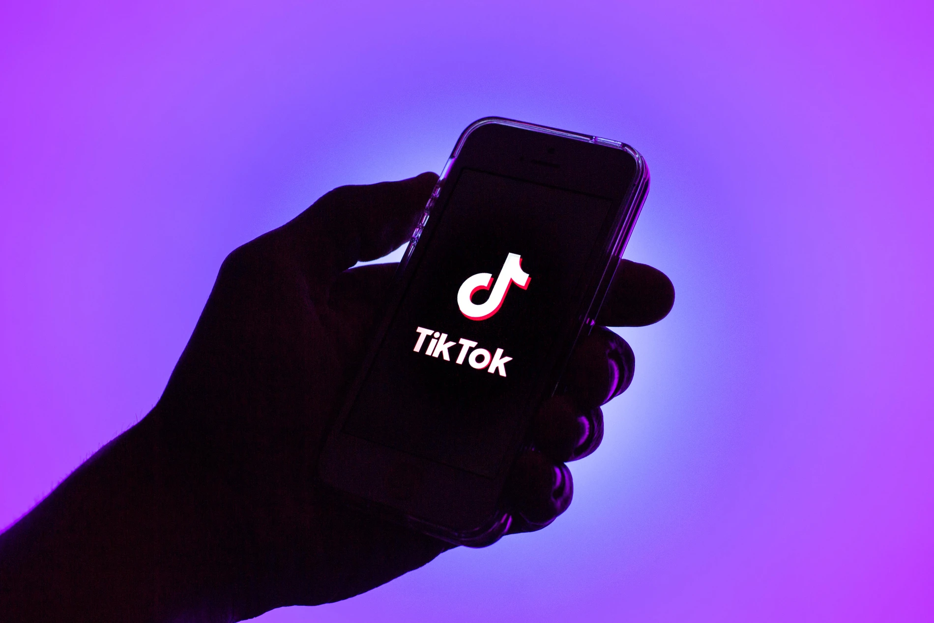 Суд в Москве оштрафовал TikTok на 2 млн рублей за пропаганду гомосексуализма