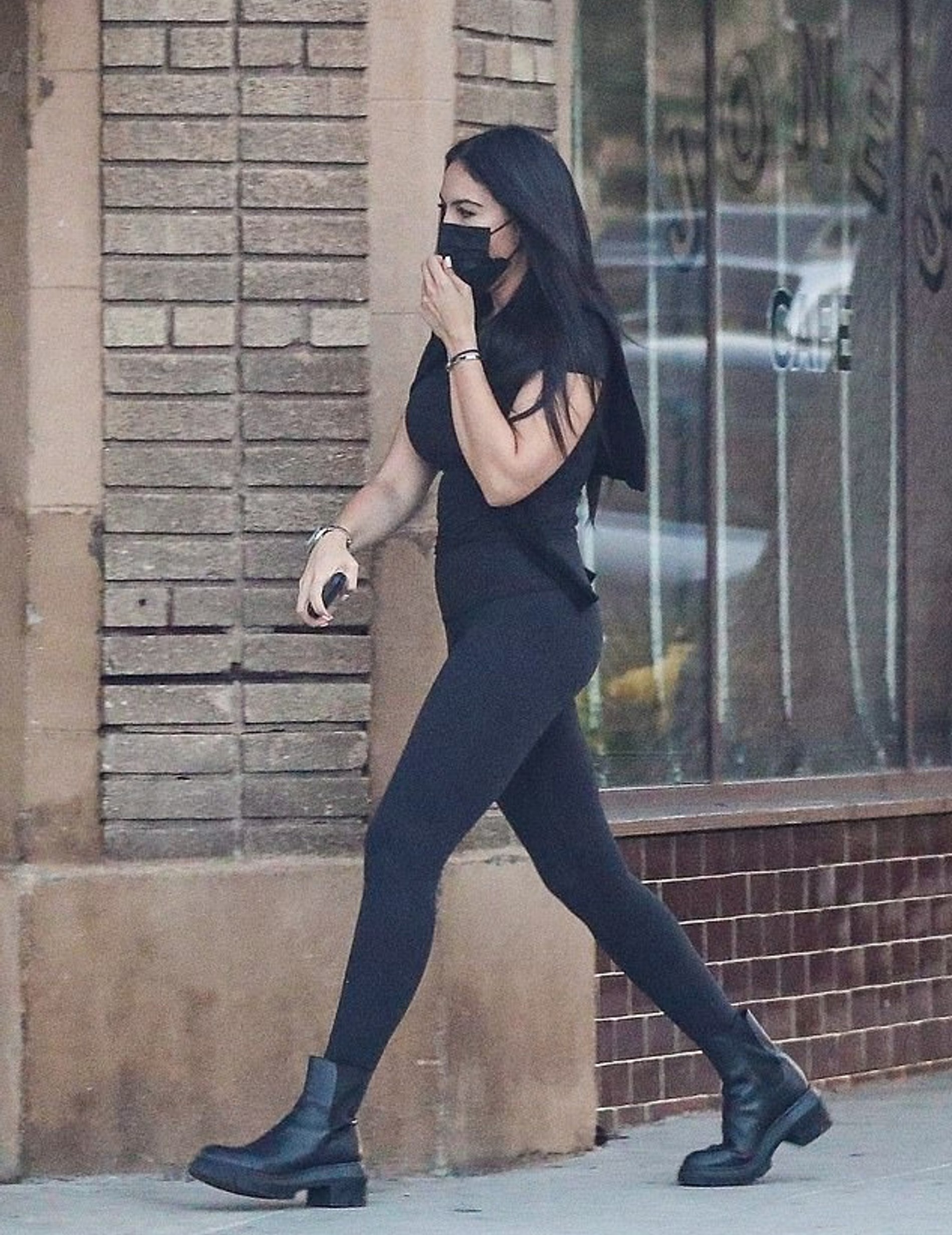 Фото © BackGrid