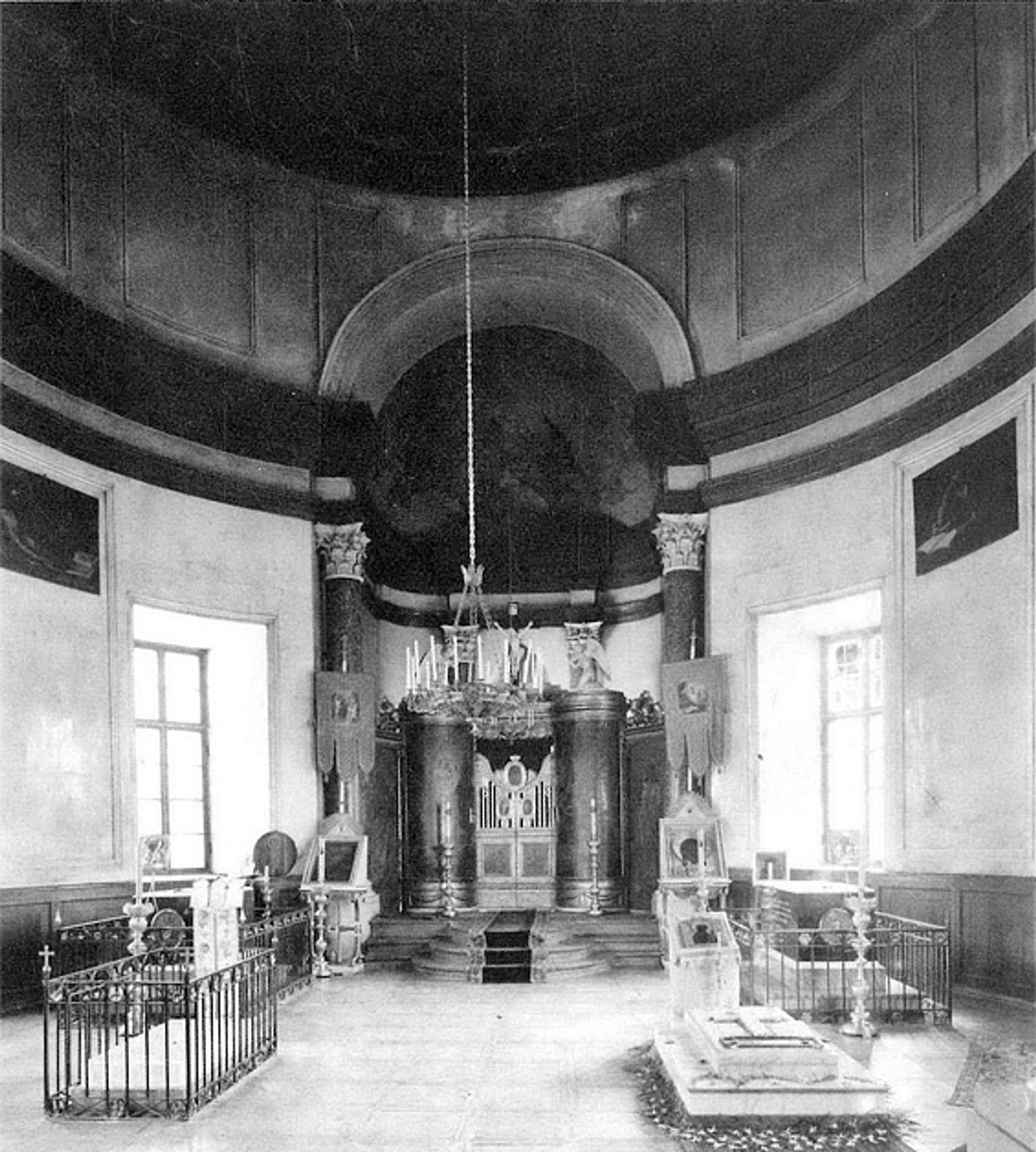 Интерьер усадьбы до войны