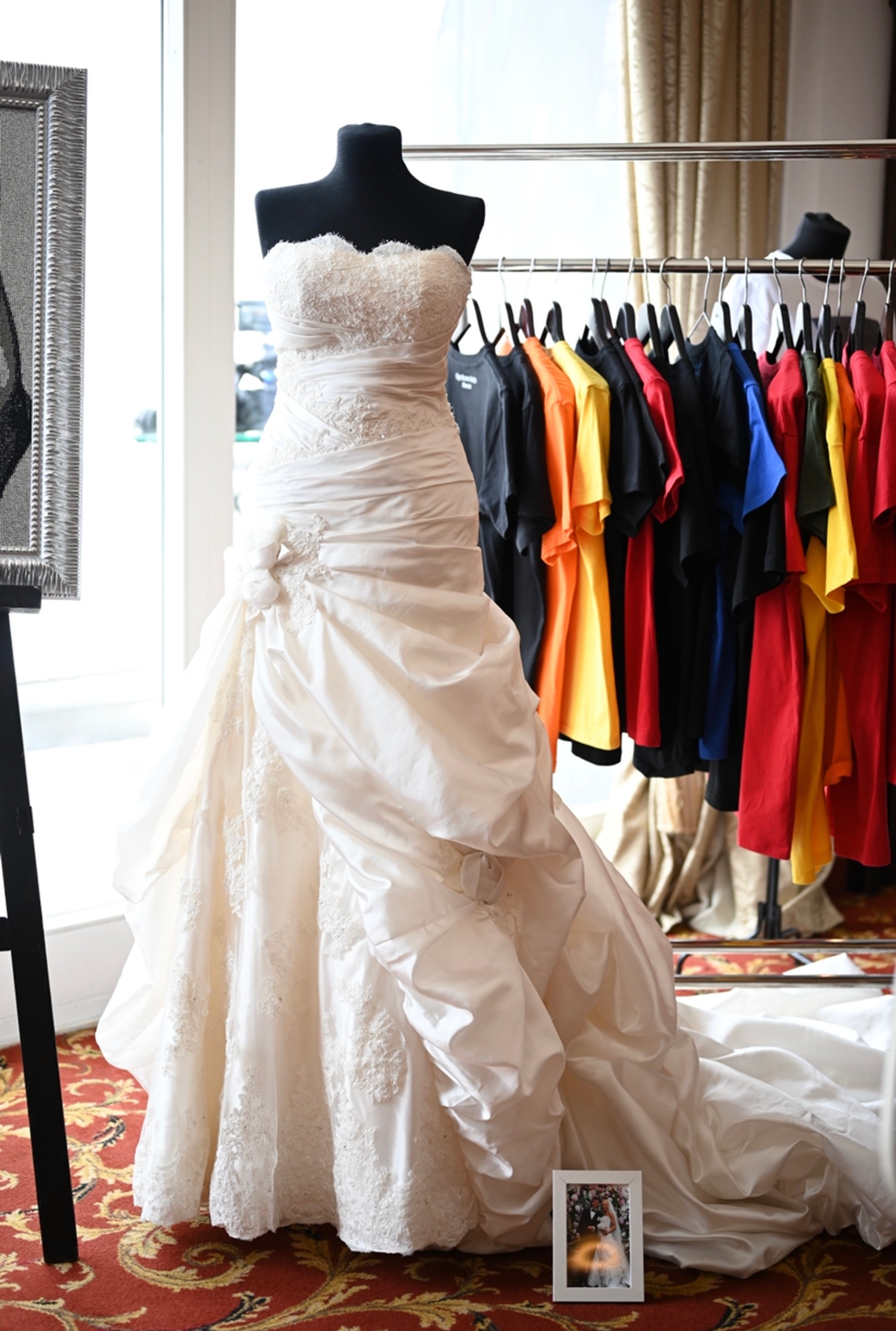 Свадебное платье, в котором Ольга Бузова выходила замуж за Дмитрия Тарасова