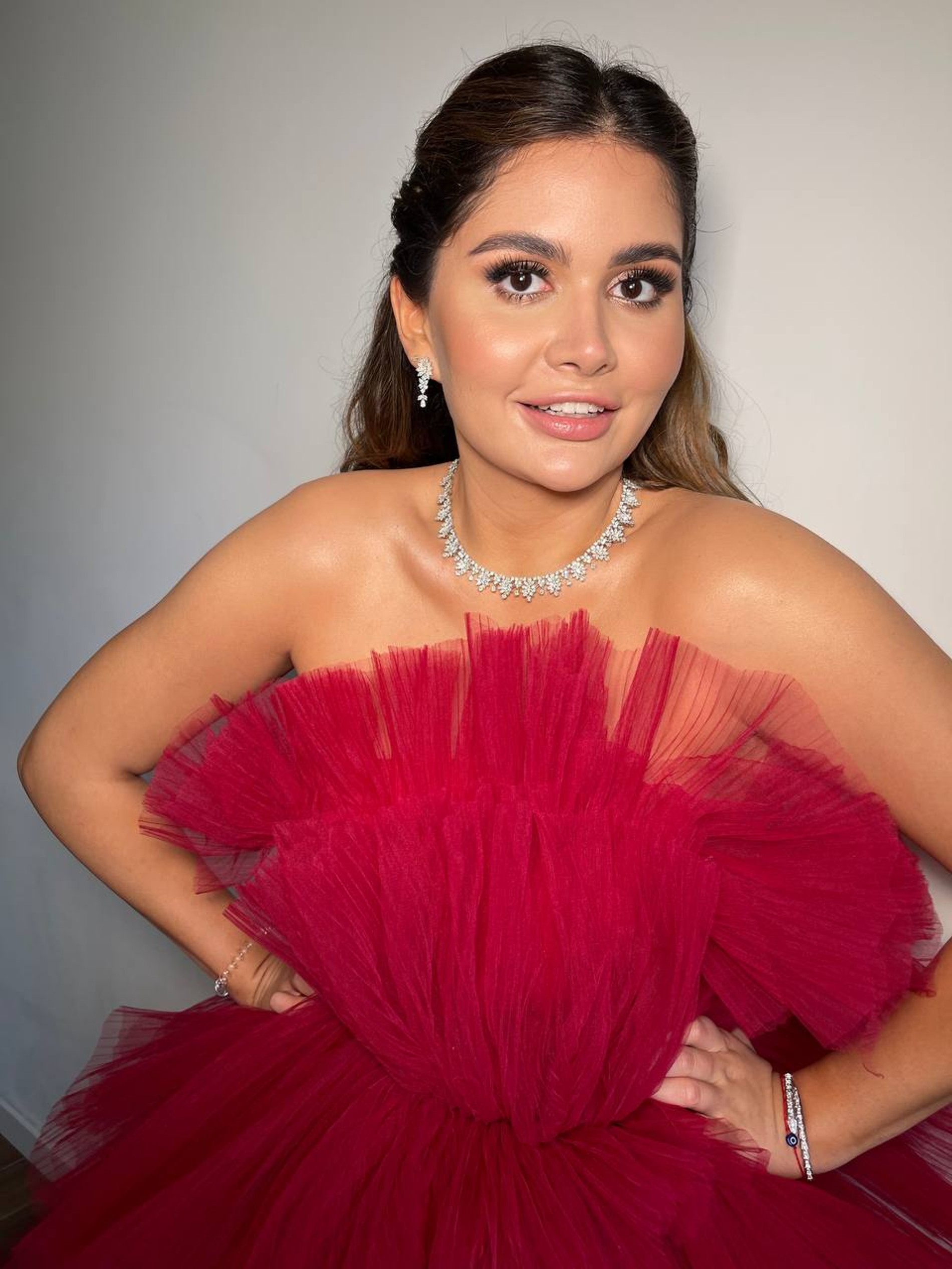 Внучка президента каримова мариам тилляева. Мариам тилляевой. Мариам тивляева амиран. Марйам тилляева. Мариам тилляевой.