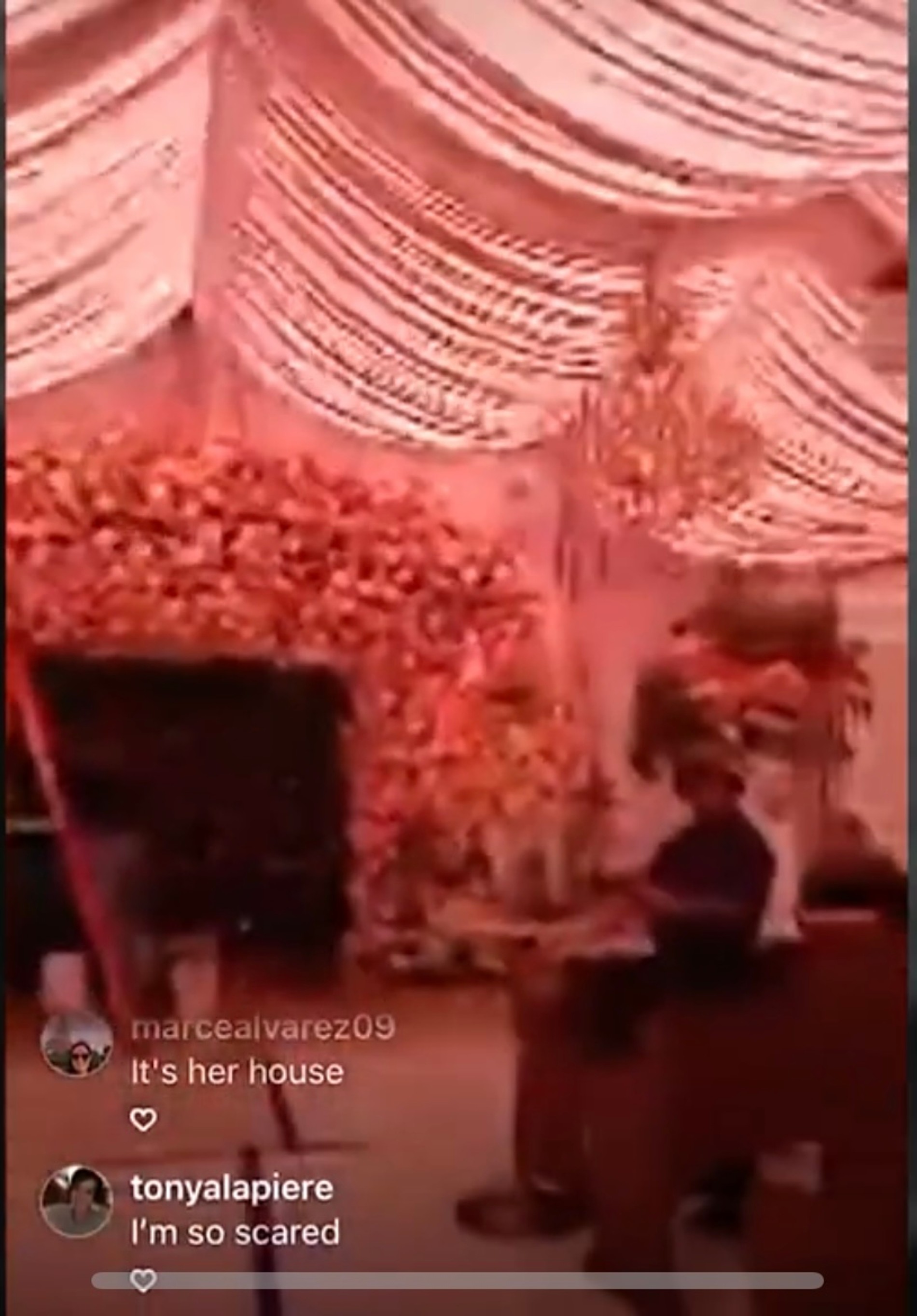 Фрагмент декора в шатре, который попал в прямой эфир экс-мужа Бритни