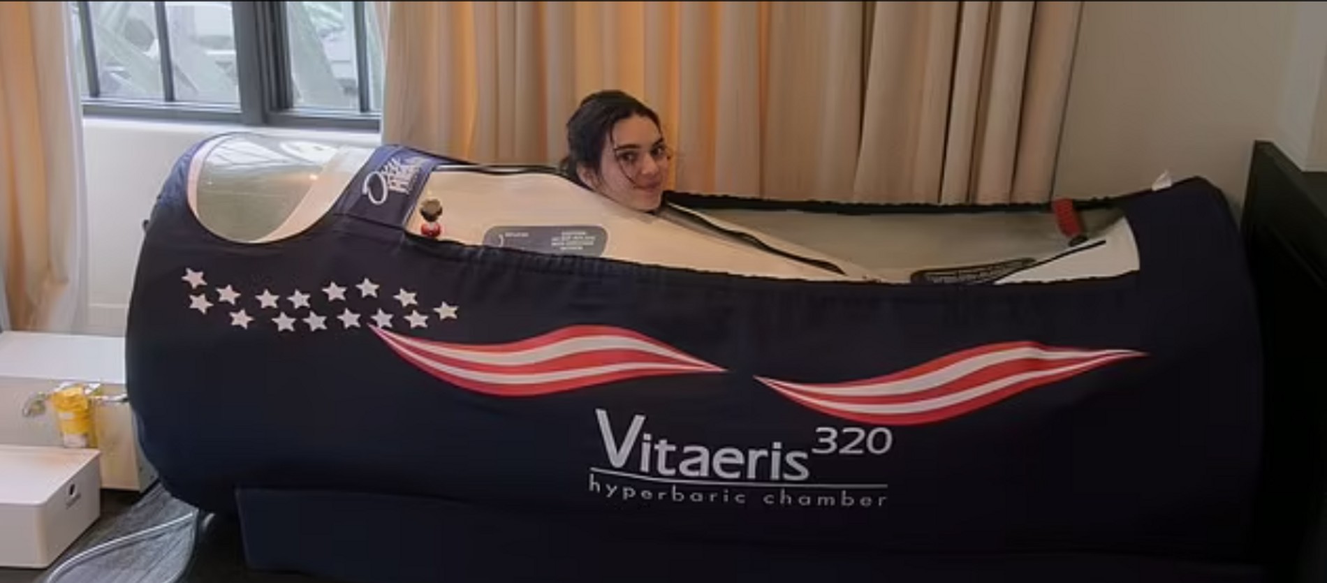 Фото © Кадр из шоу Hulu