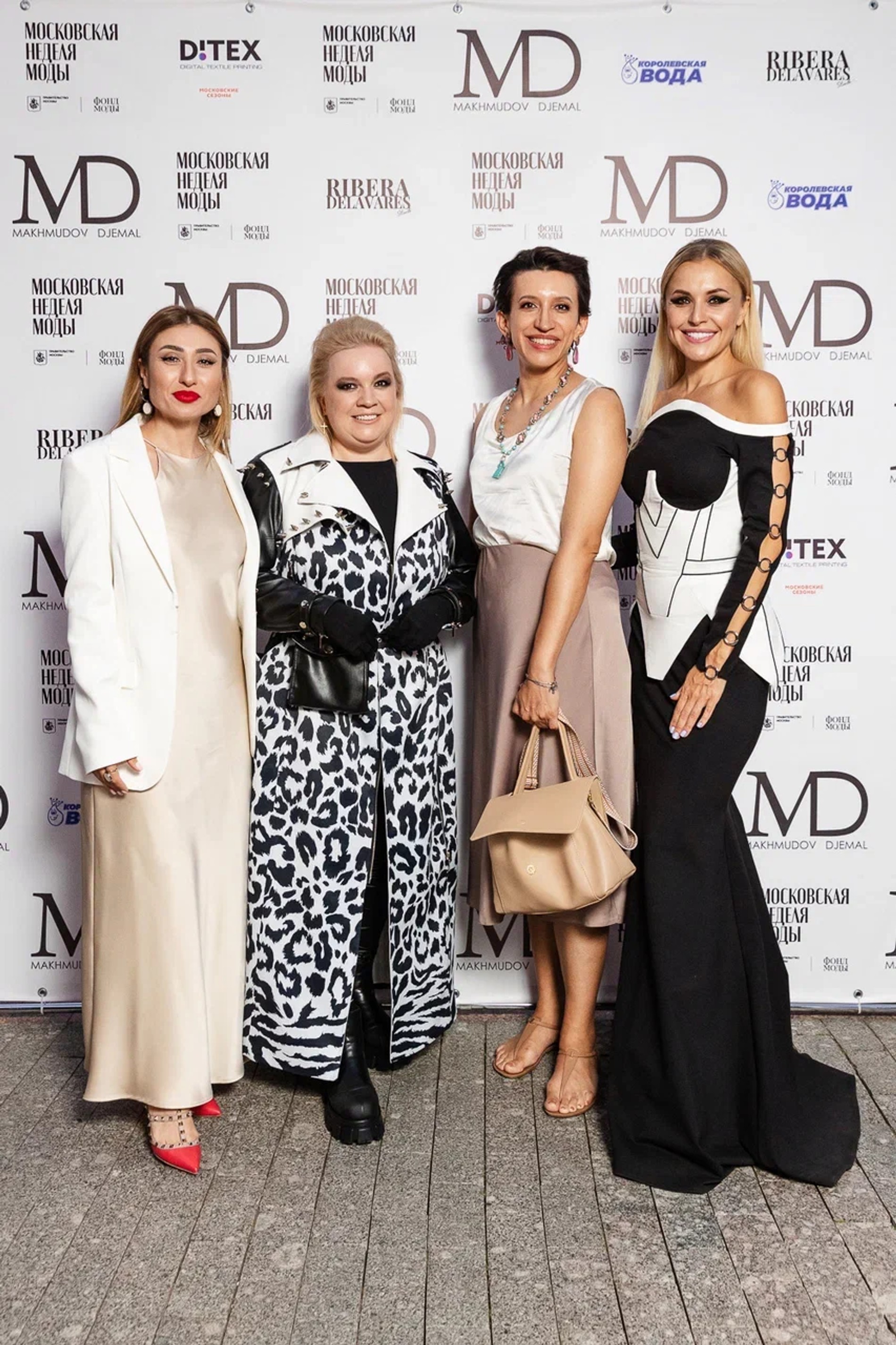 Модели и гости показа