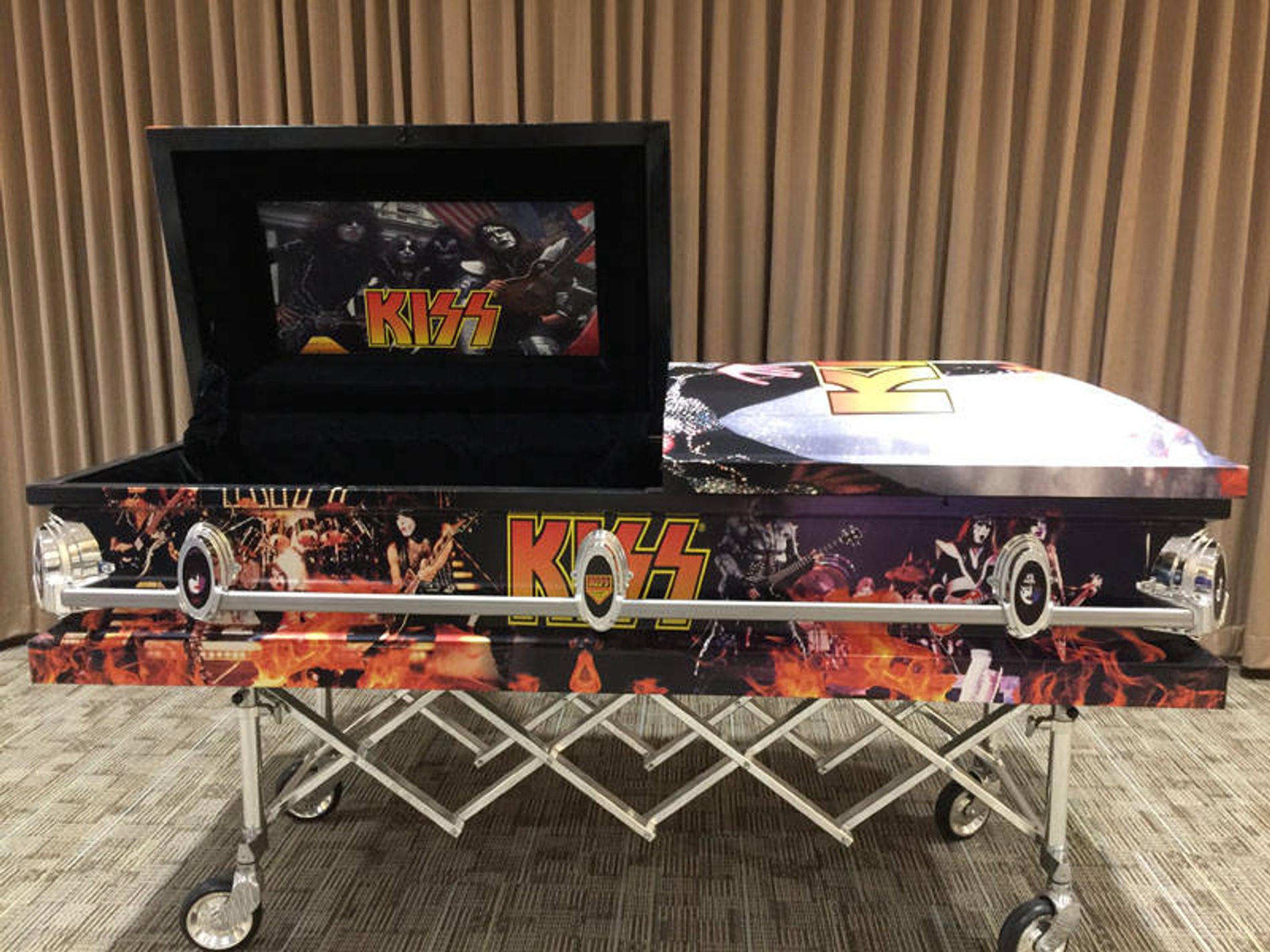 Фото: ashvillecasketsales.com