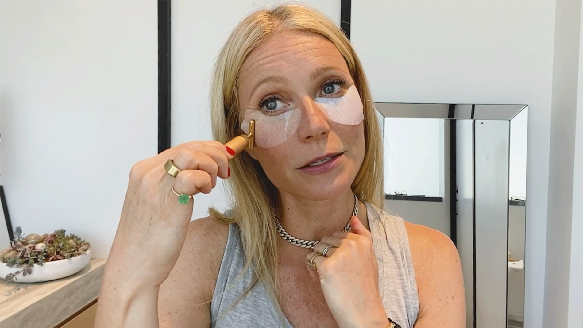 Фото: кадр из видео Vogue