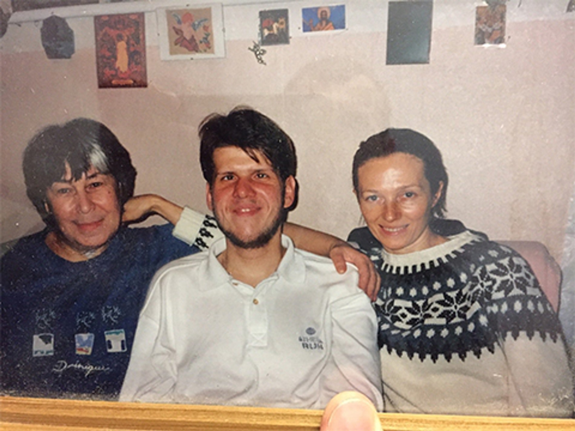 Бог Кузя с родственницами. Источник: соцсети