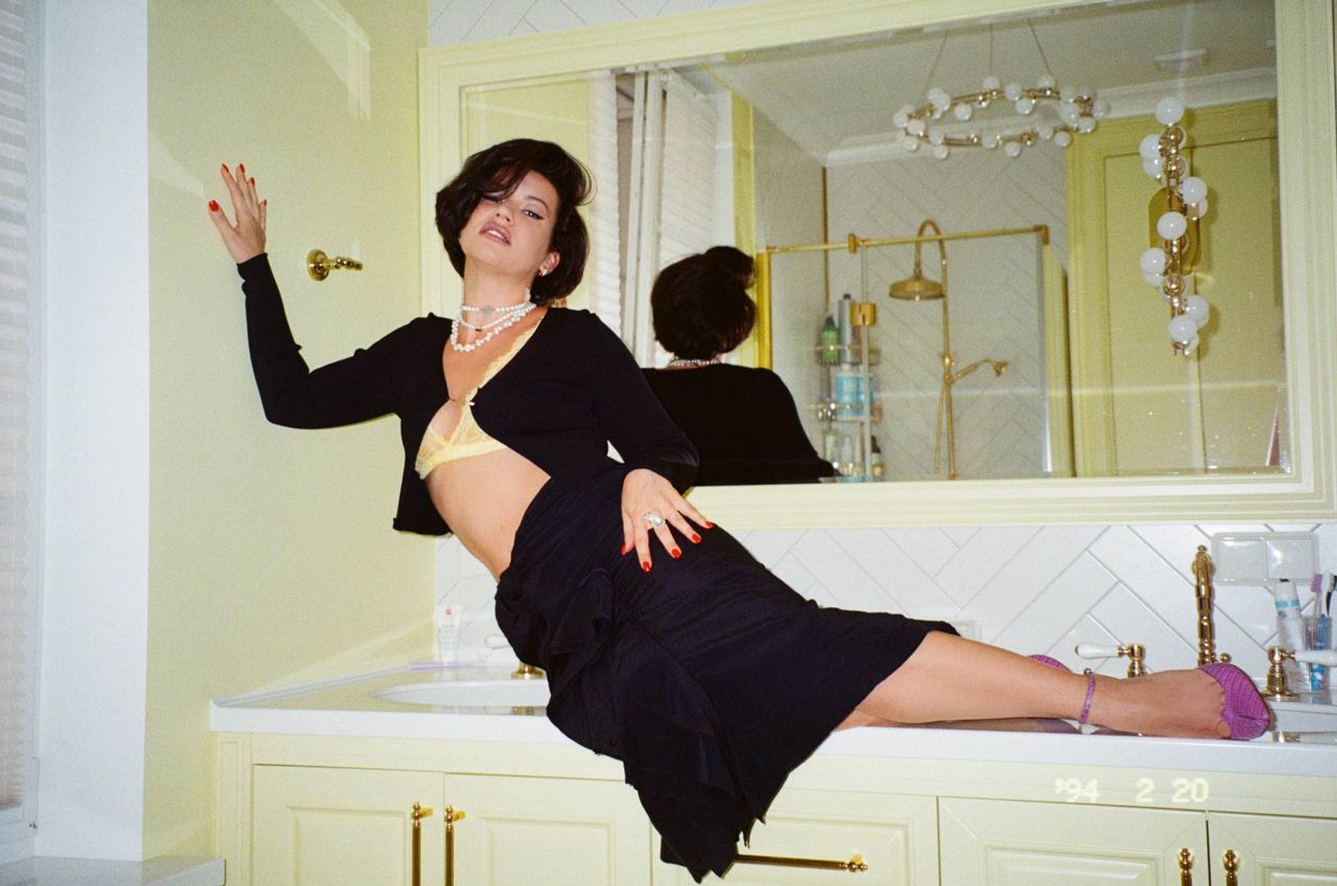 Фото: телеграм-канал Aleko
Ида Галич в съемке Aleko