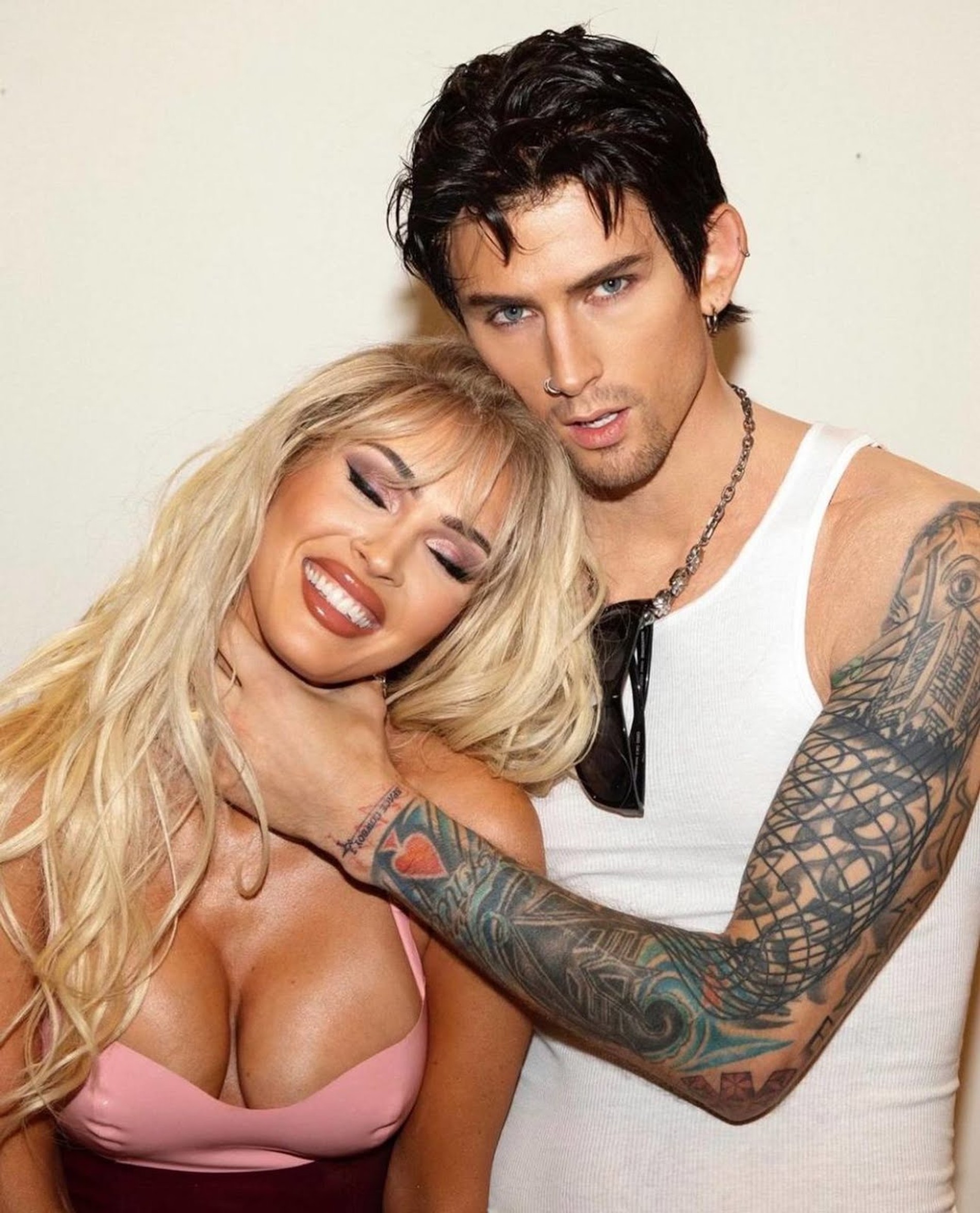 Меган Фокс и Machine Gun Kelly
Фото: instagram