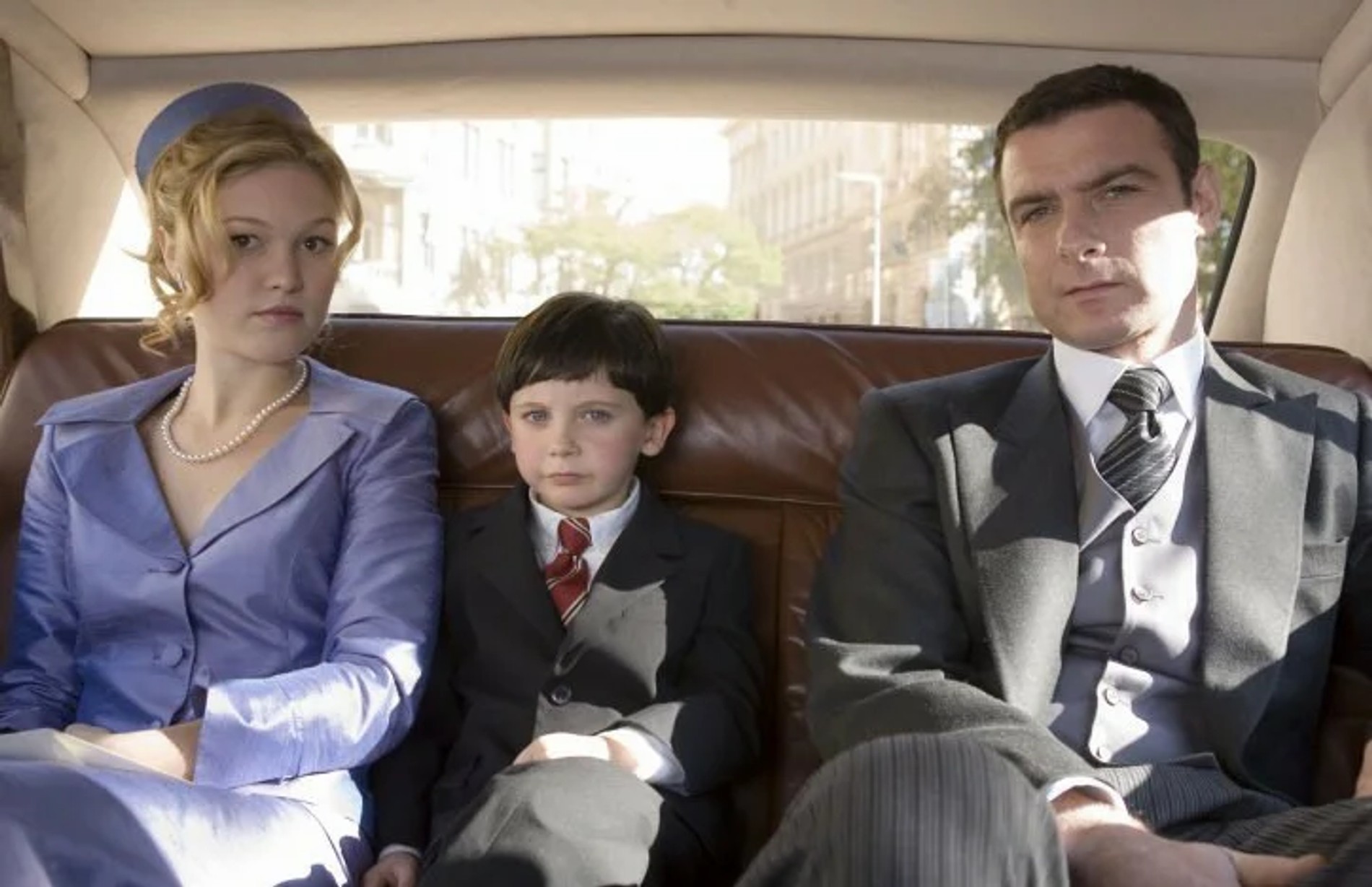 Кадр из фильма «Омен»