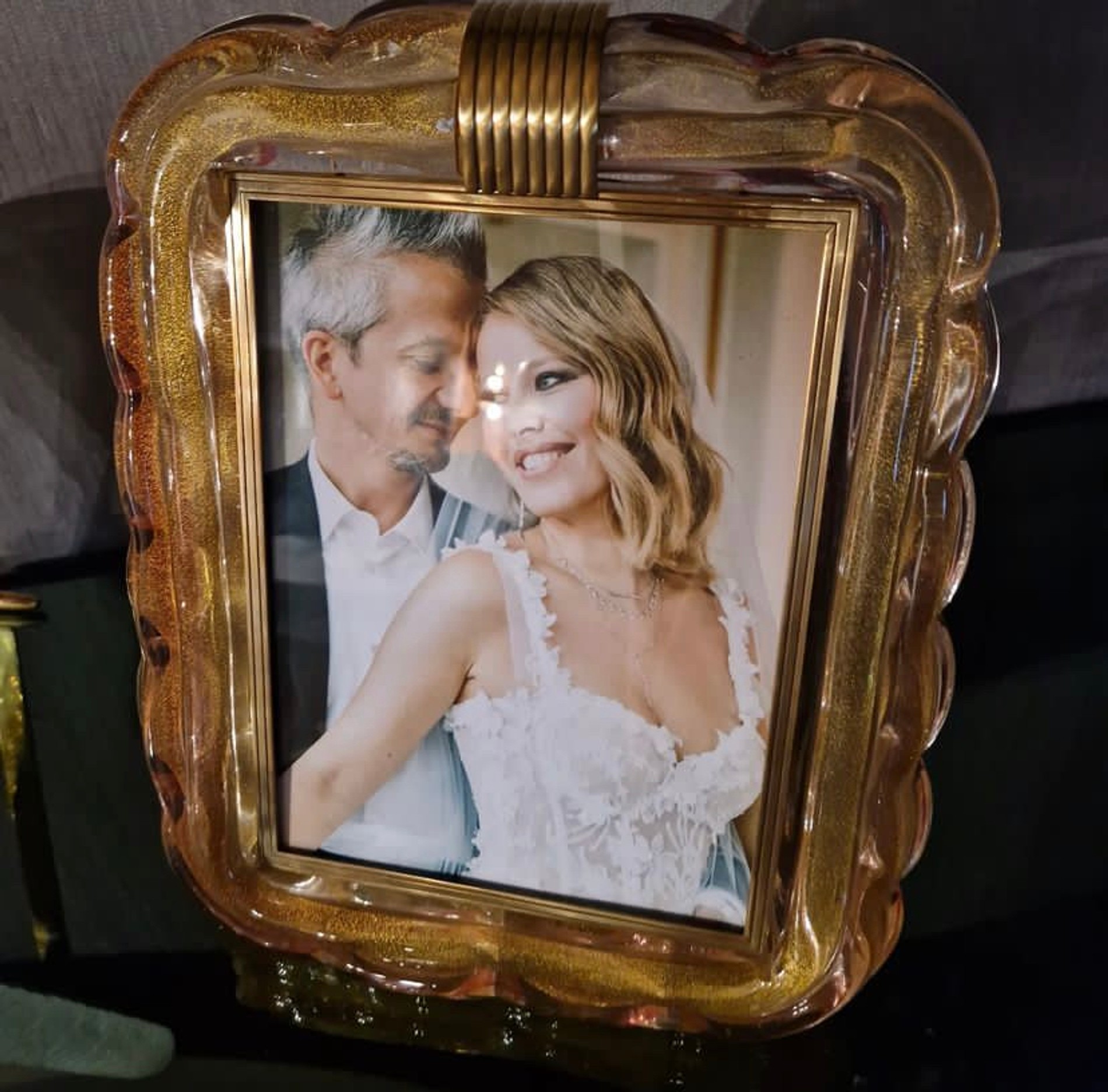 Константин Богомолов поздравил Ксению Собчак
Фото: Инстаграм (запрещен в РФ) / konbog75