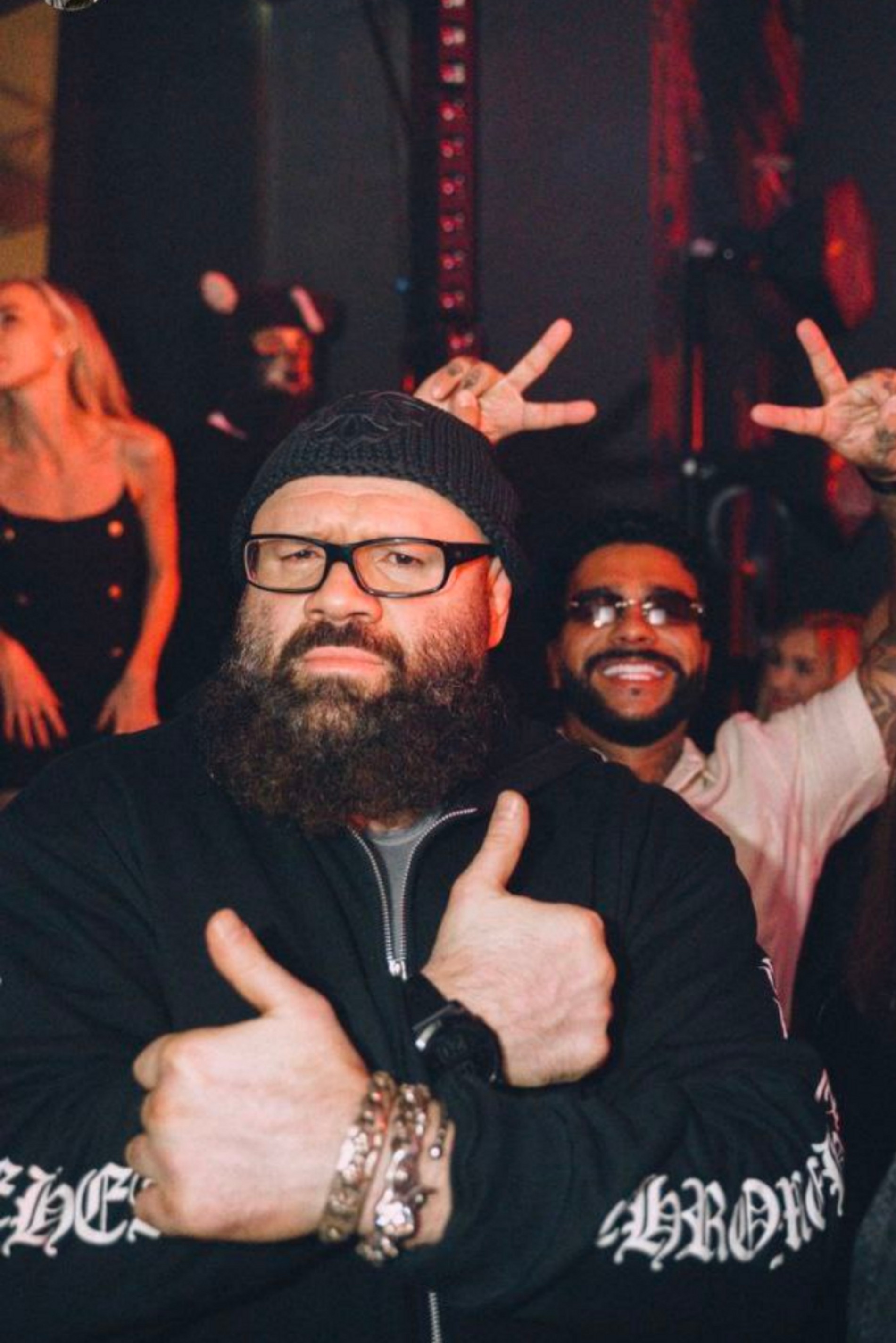 Тимати отрывается в своем ночном клубе
Фото: Инстаграм (запрещен в РФ) Тимати