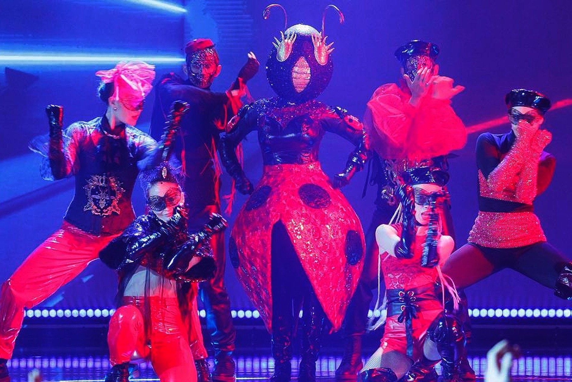 Анна Седокова в шоу «Маска. Танцы»
Фото: СТС