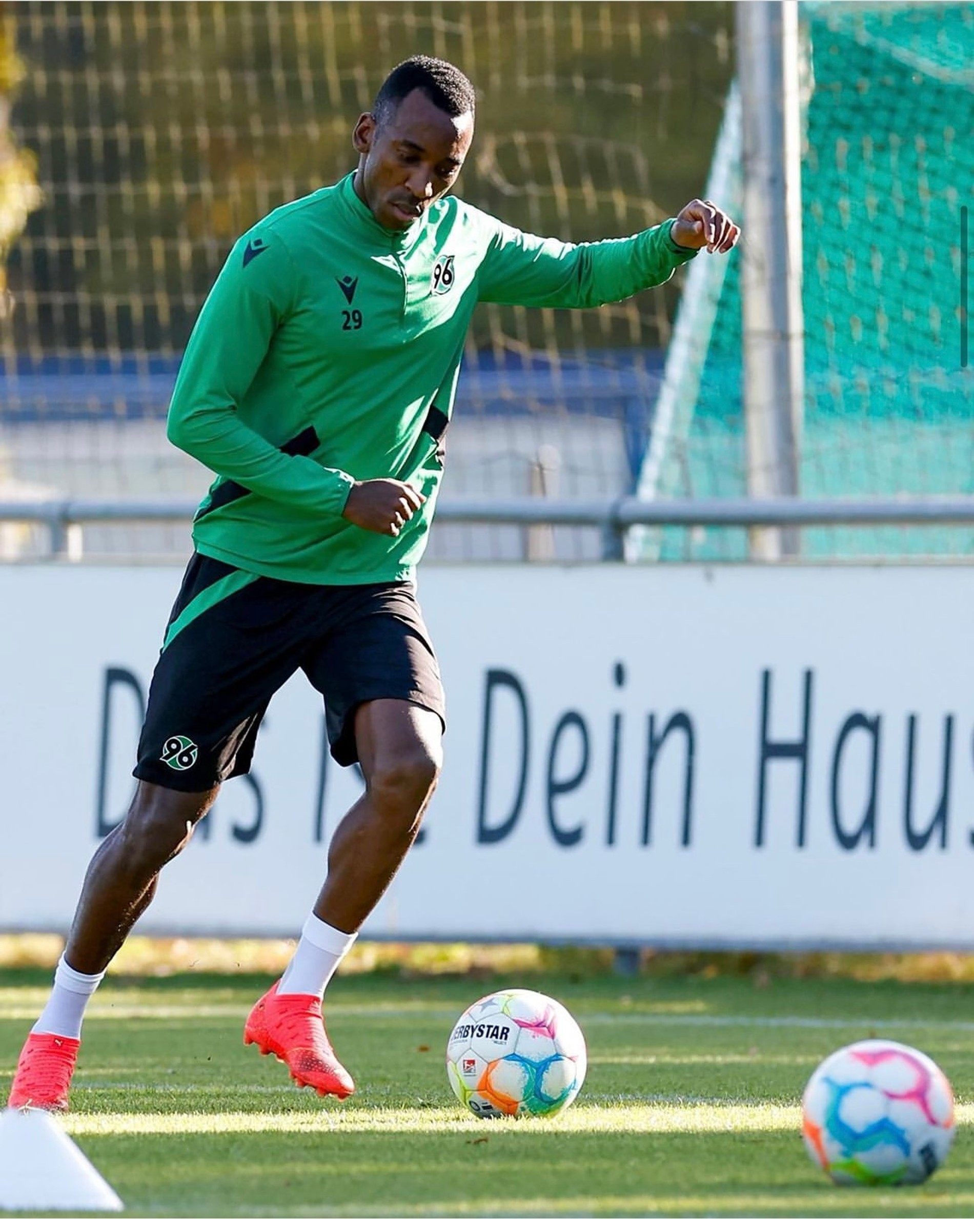 Гаэль Ондуа
Фото: Инстаграм (запрещен в РФ)