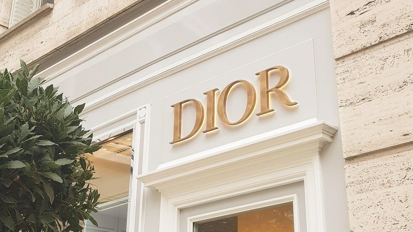 В новой рекламе Dior нашли русский след