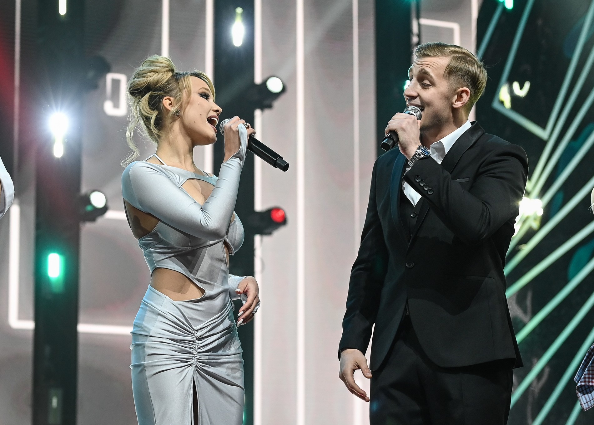 Валя Карнавал и Саша Стоун