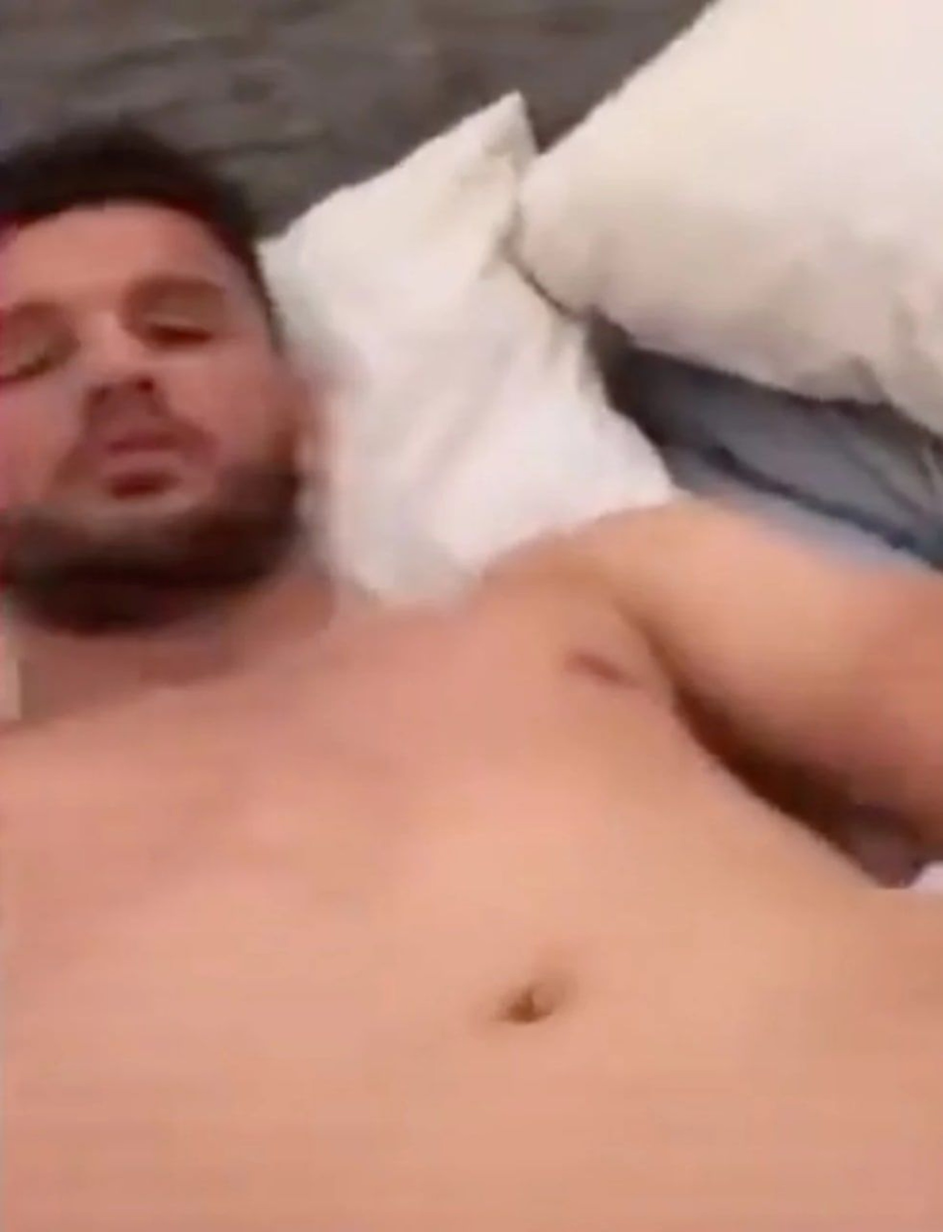 Фото: Скриншот из скандального видео Гонсалу Рамуша