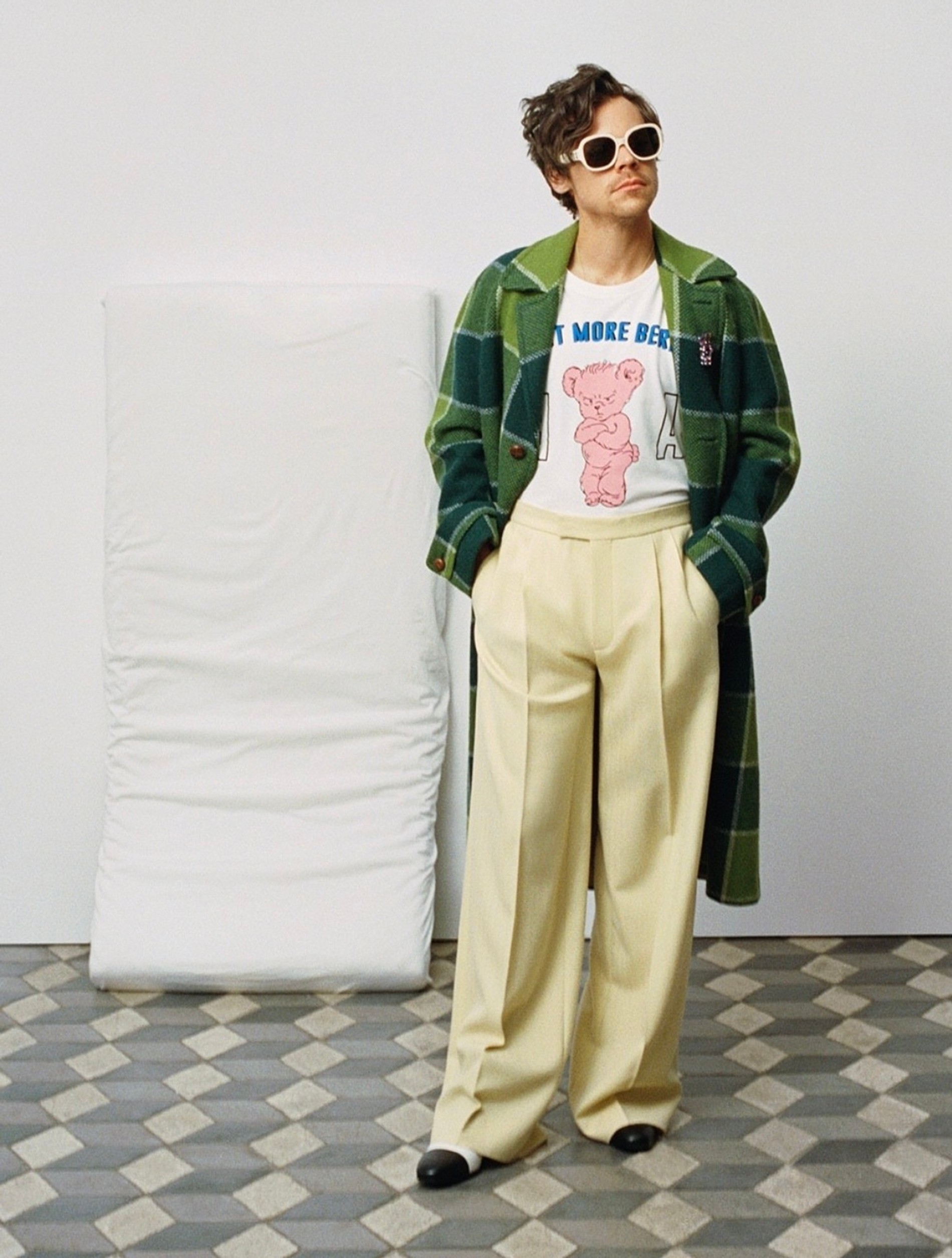 Новая рекламная кампания Gucci, которую раскритиковали в Сети
Фото: Инстаграм (запрещен в РФ)