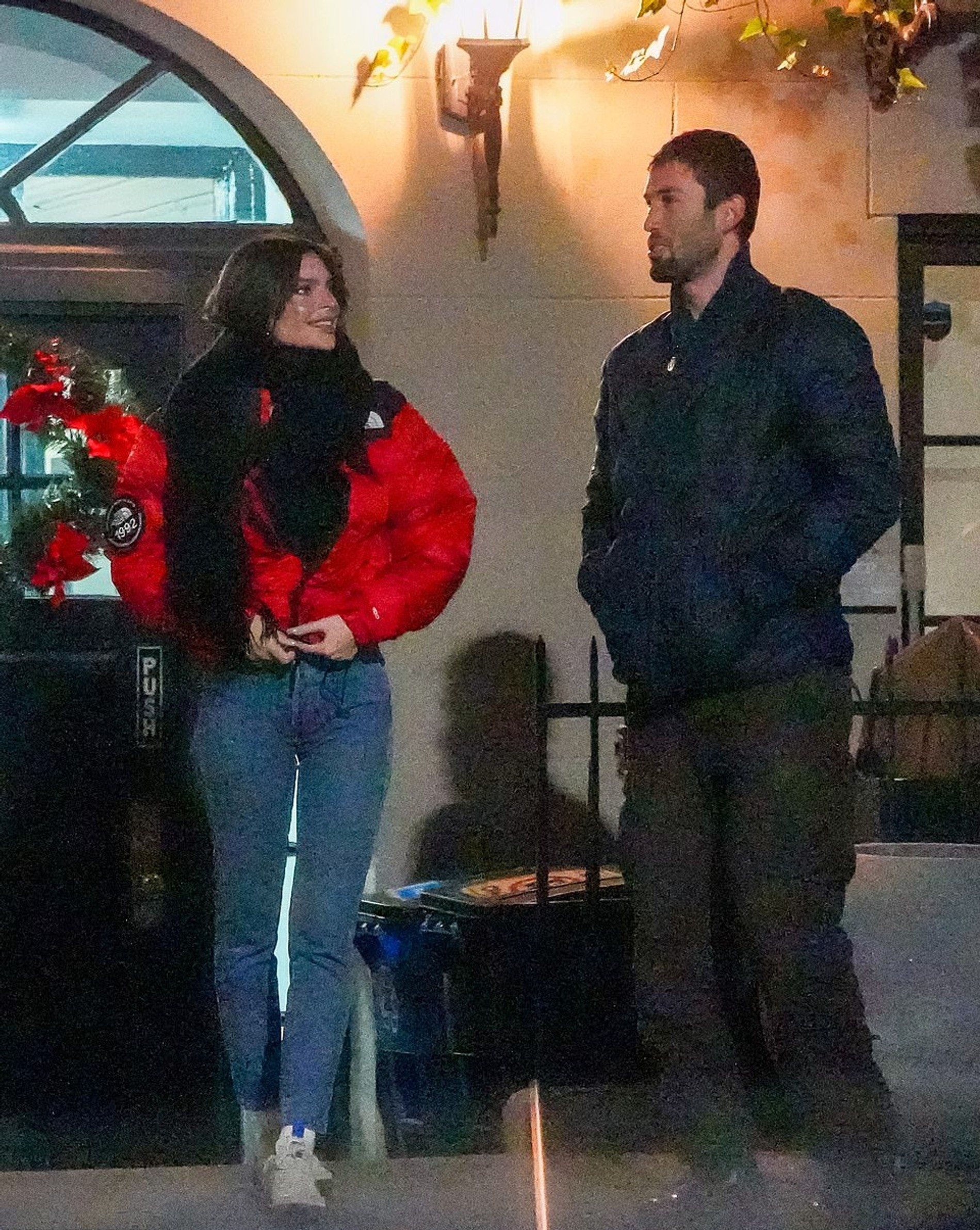 Эмили с новым бойфрендом
Фото: Dailymail