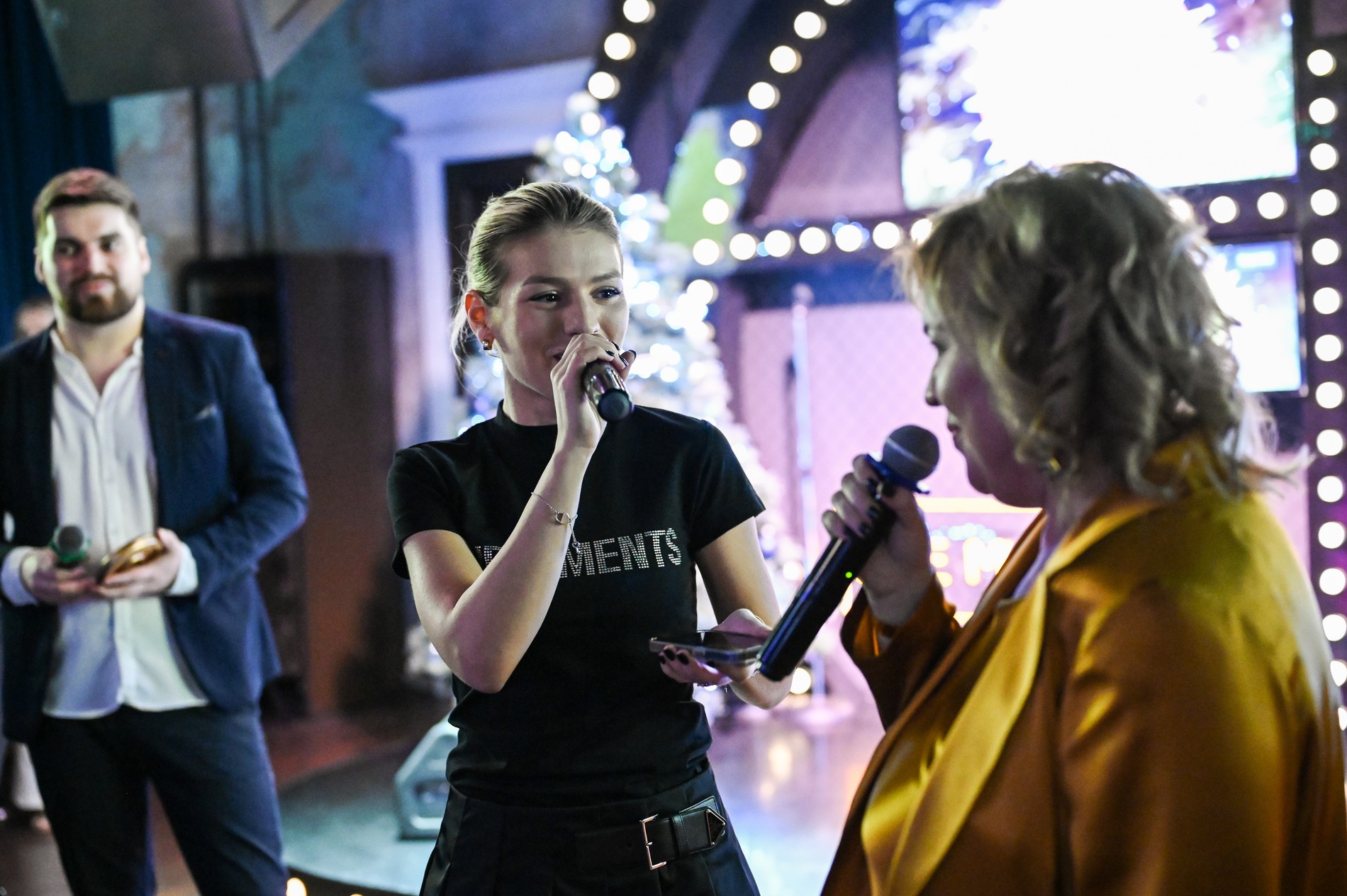 Люся Чеботина и Алена Жигалова. Фото: Super.ru / Александра Марченко