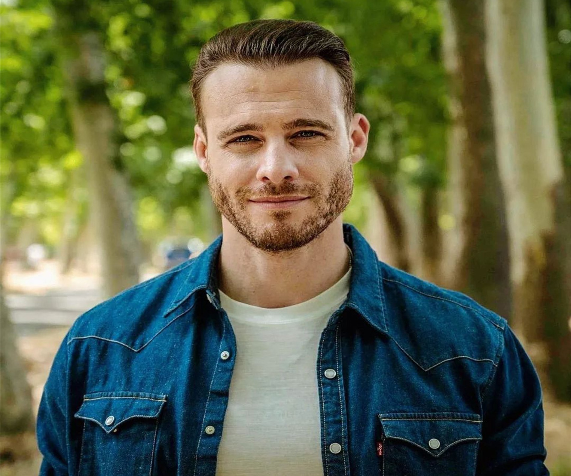 Керем Бурсин
Фото: fashionsoaptv.it