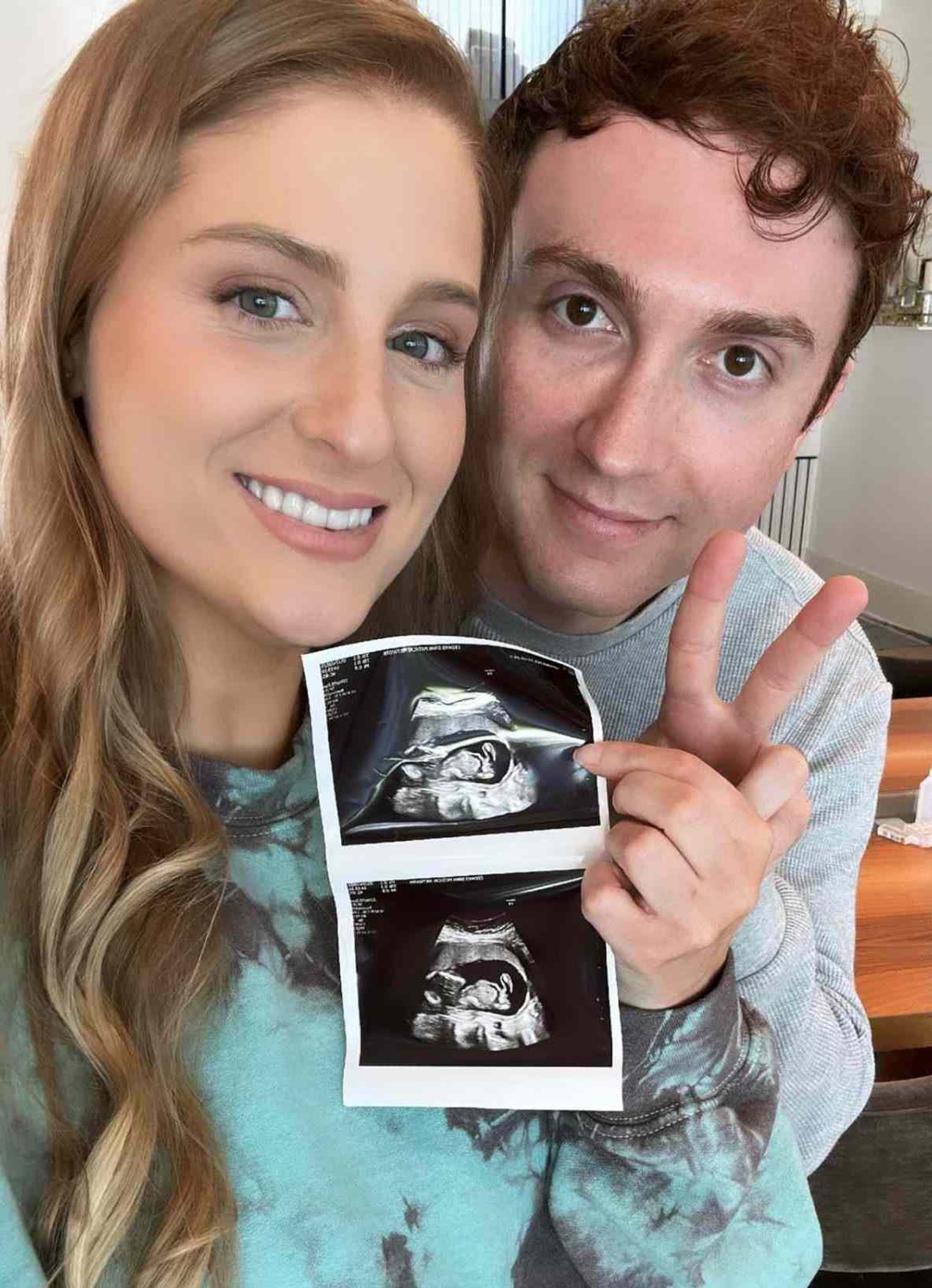 Дэрил Сабара и Меган Трейнор
Фото: People