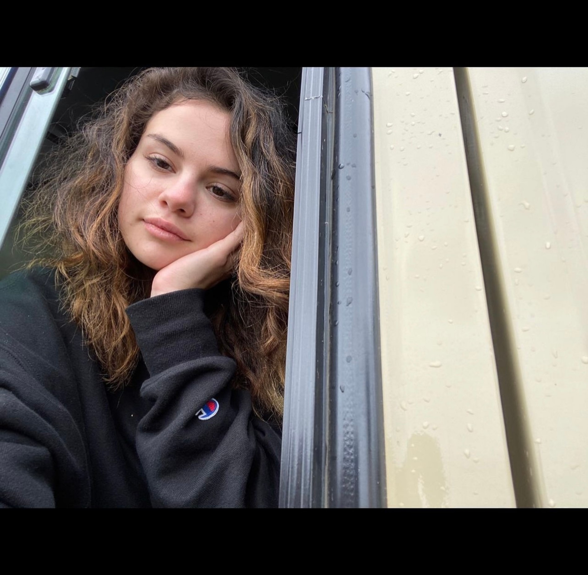 Фото из нового поста Селены Гомес
Фото: Инстаграм (запрещен в РФ)