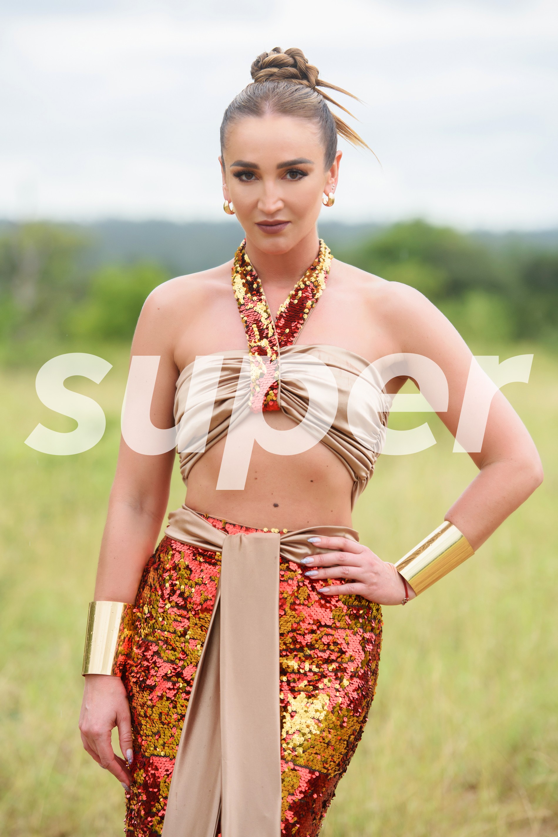 Ольга Бузова
Фото: Super