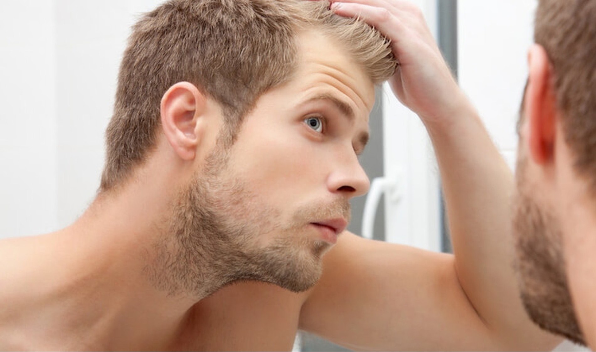 выпадение волос на груди у мужчин фото 76