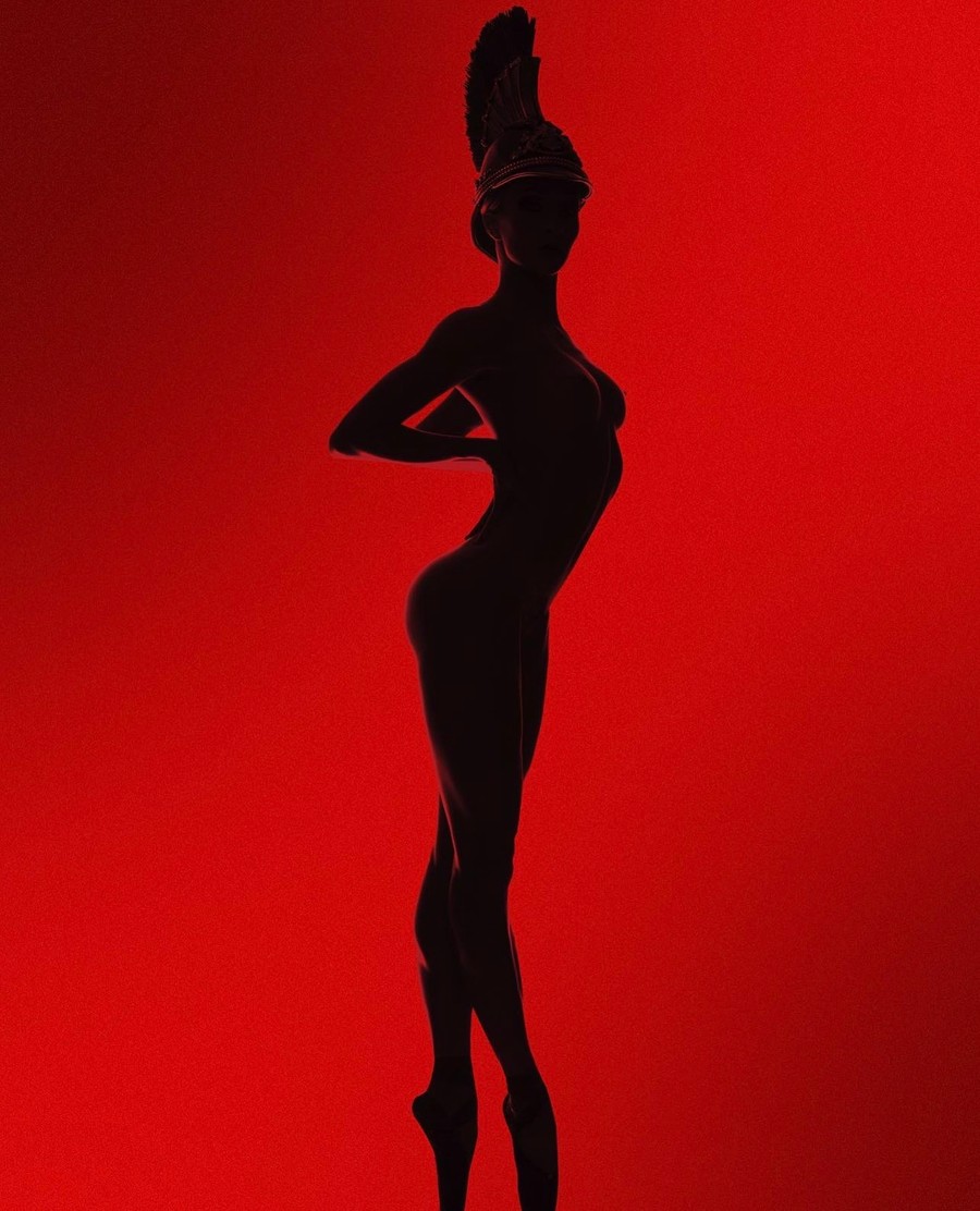 Агата Муцениеце в фотосессии для нового шоу в театре Crave
Фото: Инстаграм (запрещен в РФ) @cravemoscow