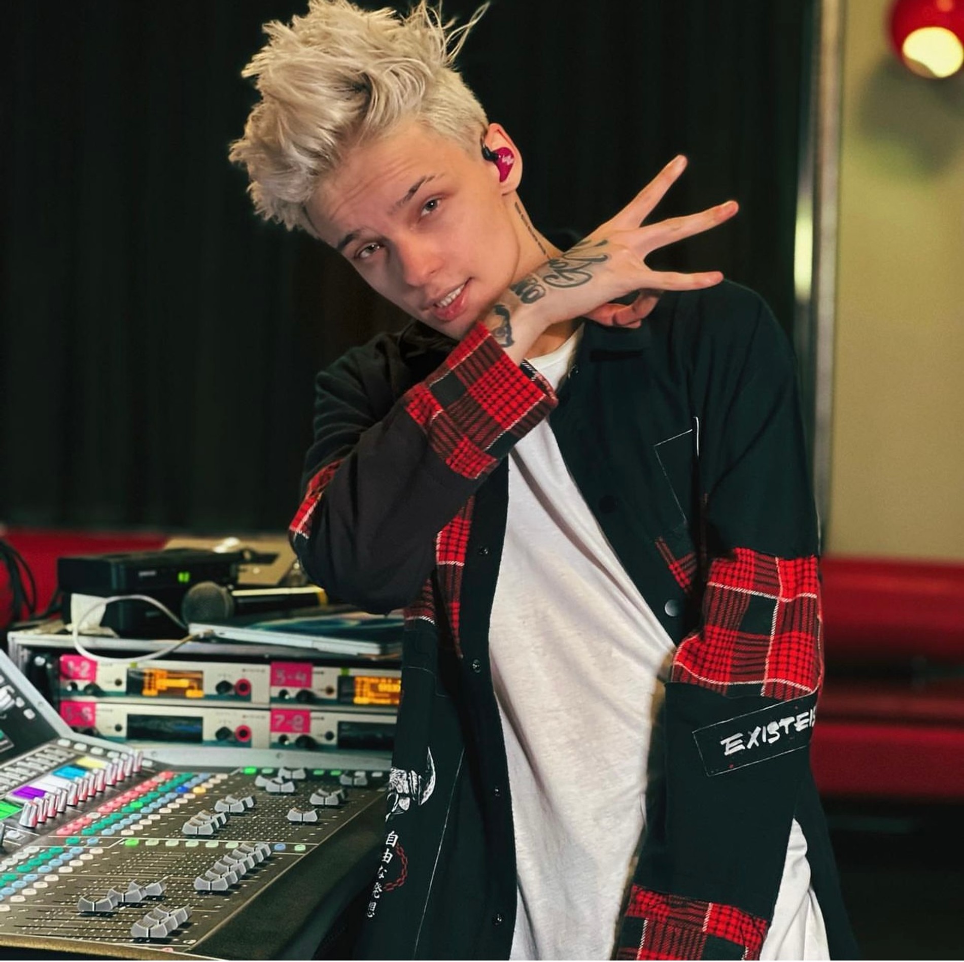 Блогер и исполнитель Егор Шип
Фото: Инстаграм (запрещен в РФ) @egorkaship