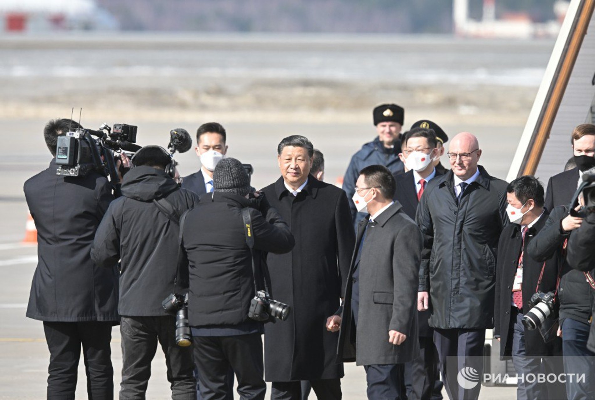 Кадры встречи Си Цзиньпина во Внуково
Фото: РИА Новости