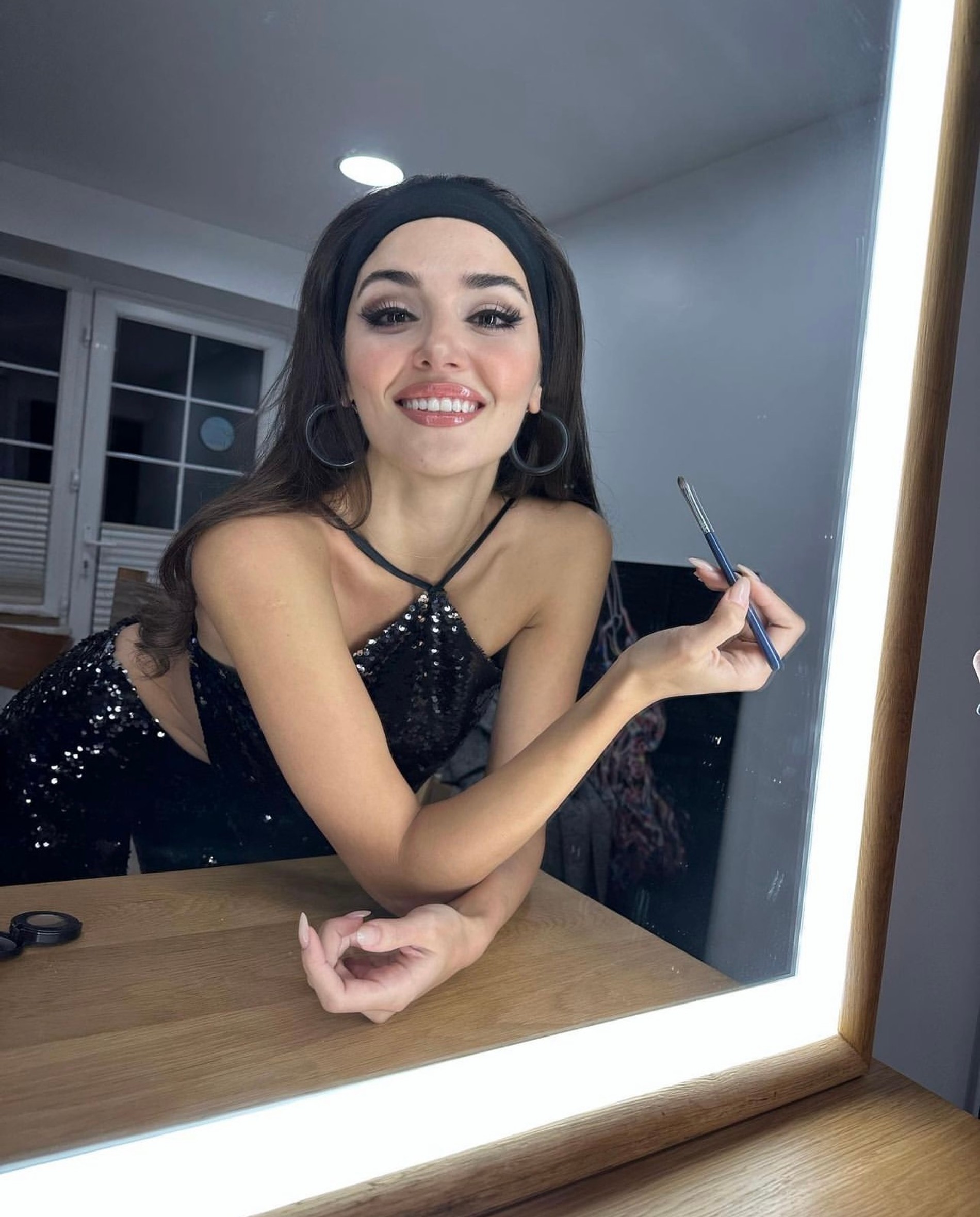 Новые фото Ханде Эрчел
Фото: Инстаграм (запрещен в РФ) @handemiyy