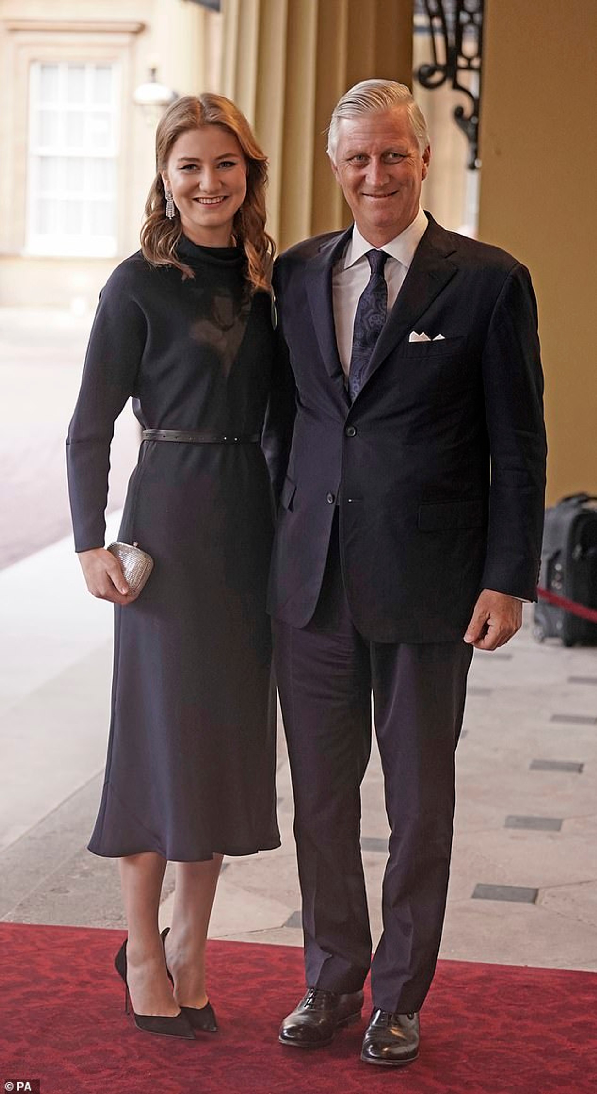 Принцесса Елизавета и ее отец — король Бельгии Филипп
Фото: Daily Mail