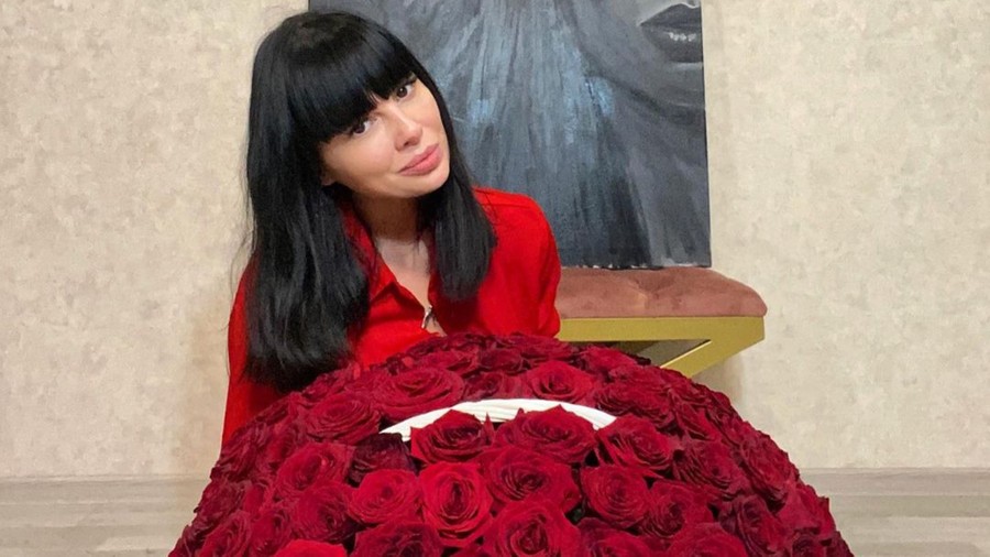Ведущая «Дома-2» Нелли Ермолаева сделала громкое заявление и намекнула ...