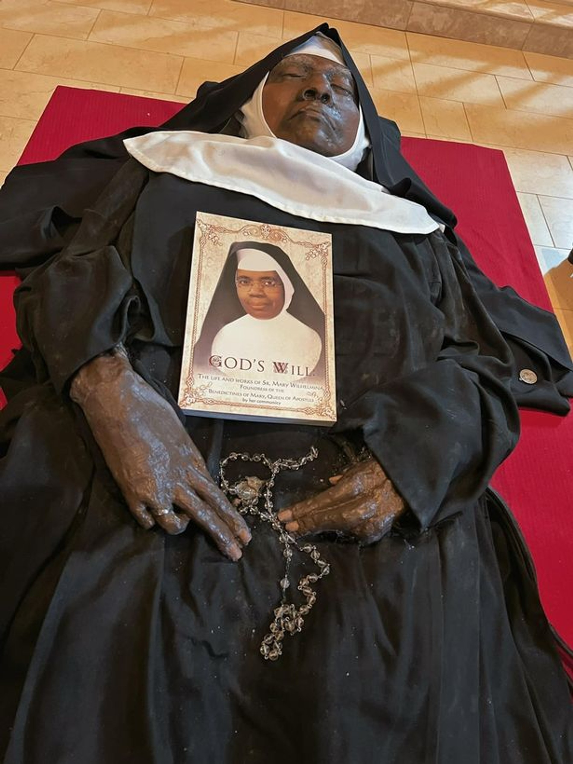 Тело сестры Вильгельмины
Фото: Facebook (запрещен в РФ)