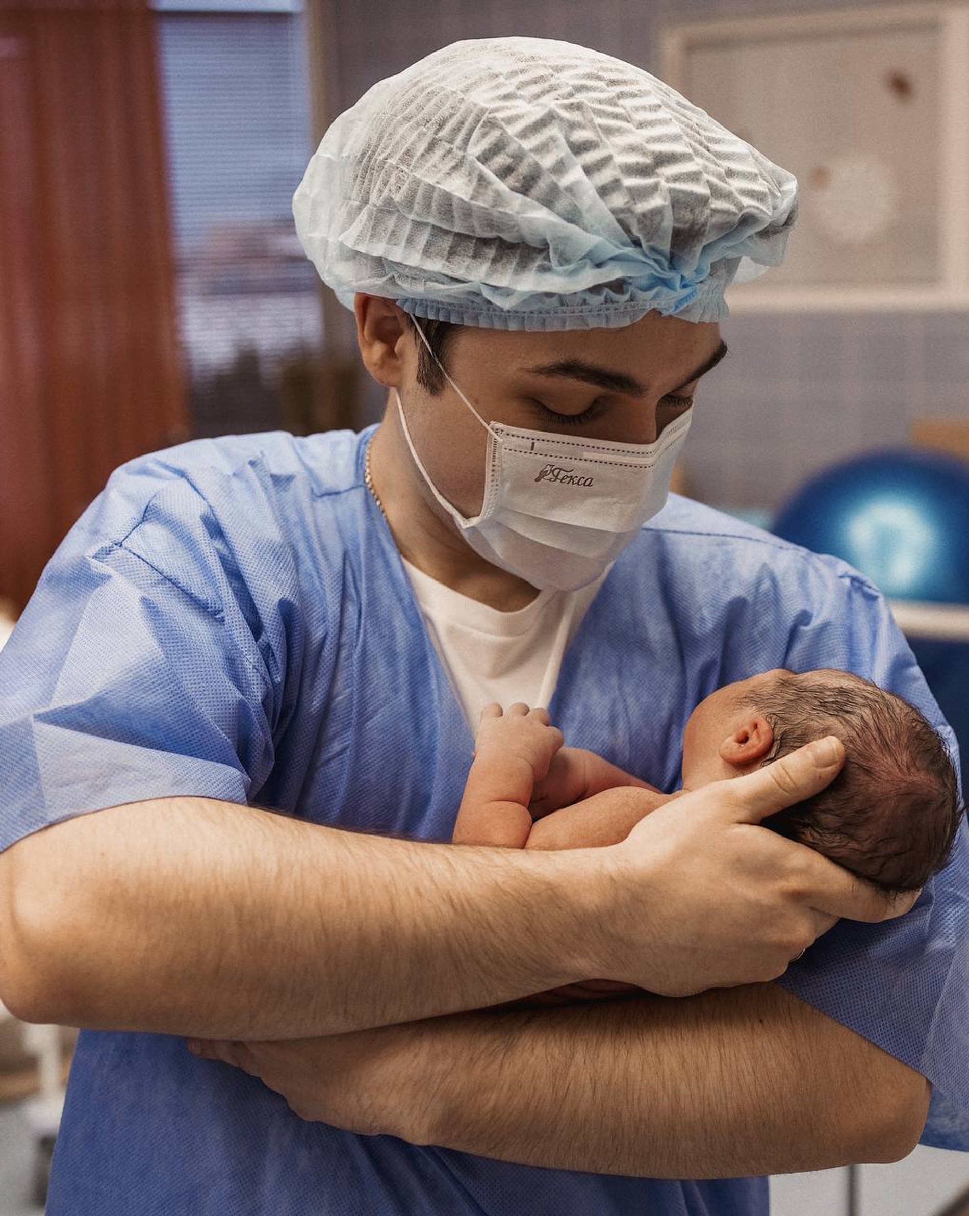 Слава Басюл с дочерью
Фото: Телеграм / @pushmanlife