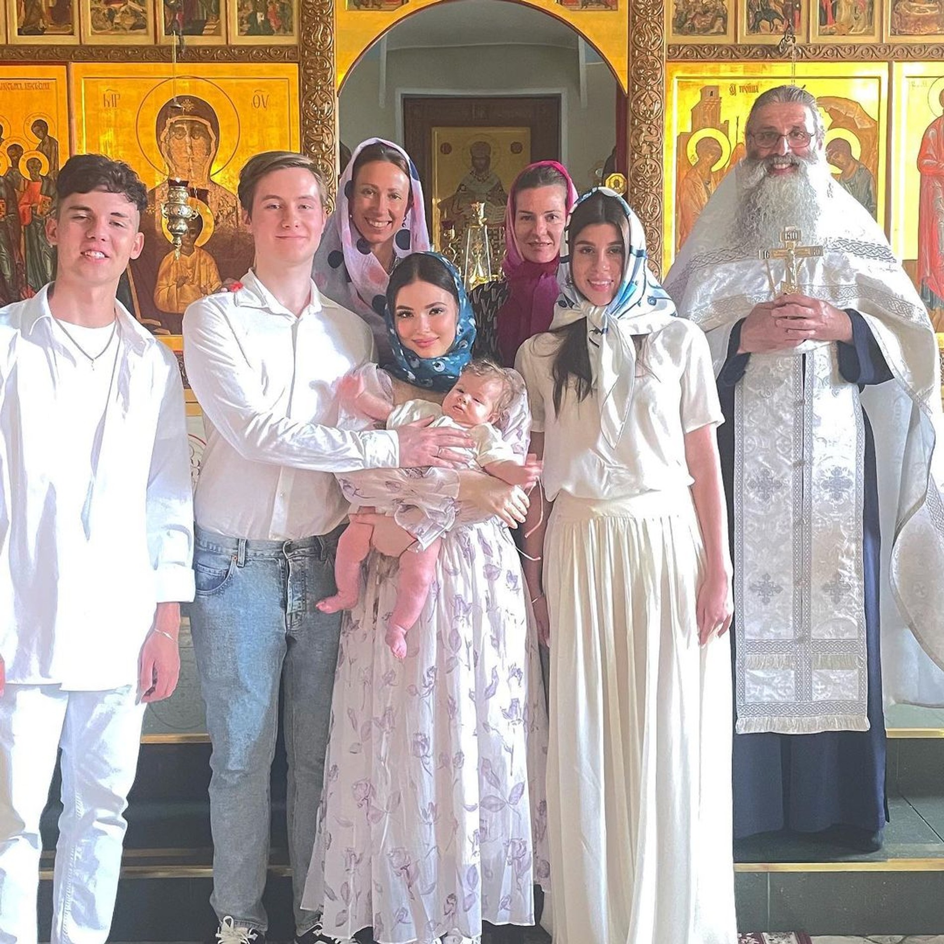 Актриса рассекретила лицо девочки после крещения
Фото: Инстаграм* @maria_iliukhina