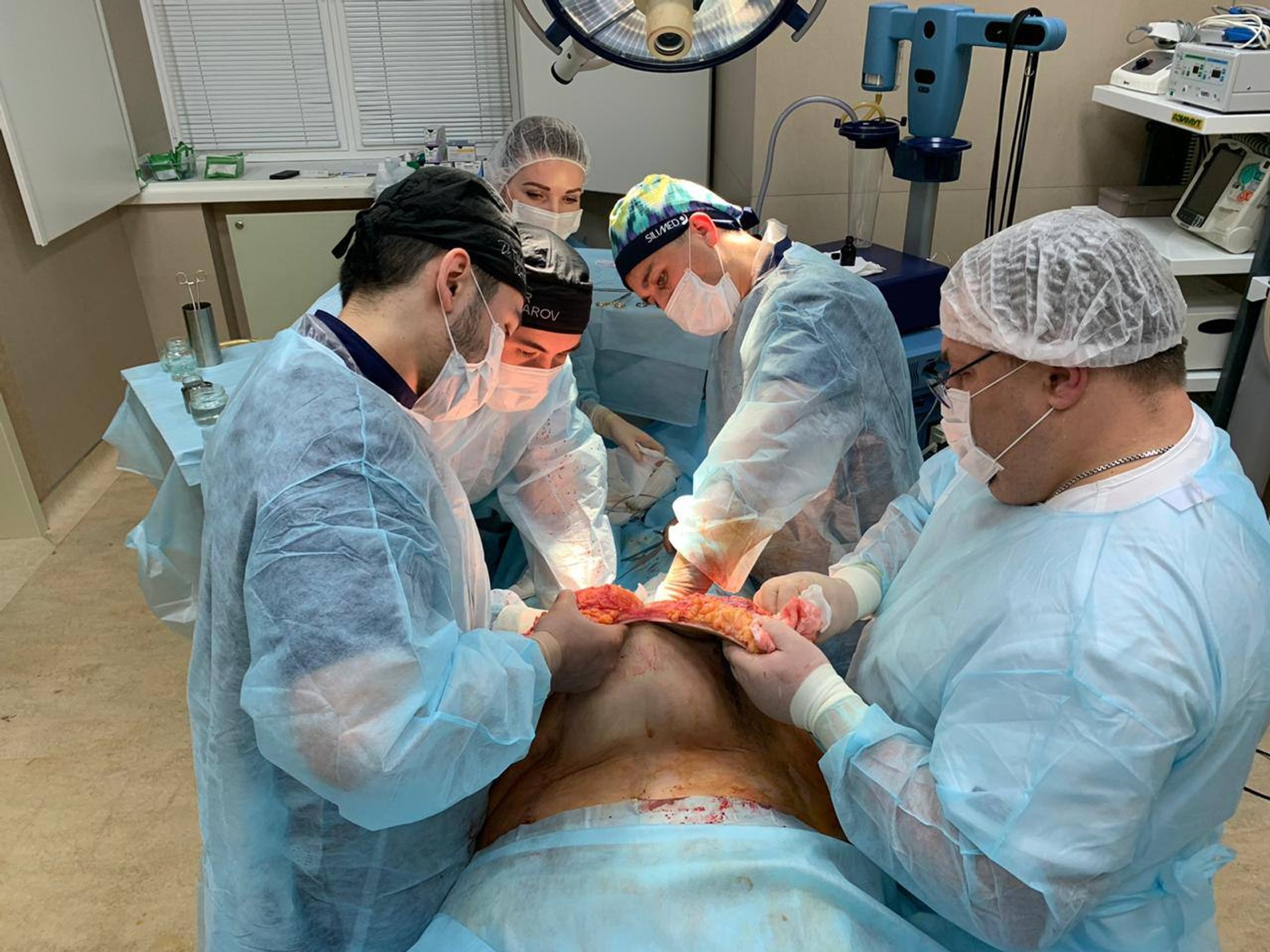 Фото предоставлены Super адвокатом Александром Добровинским