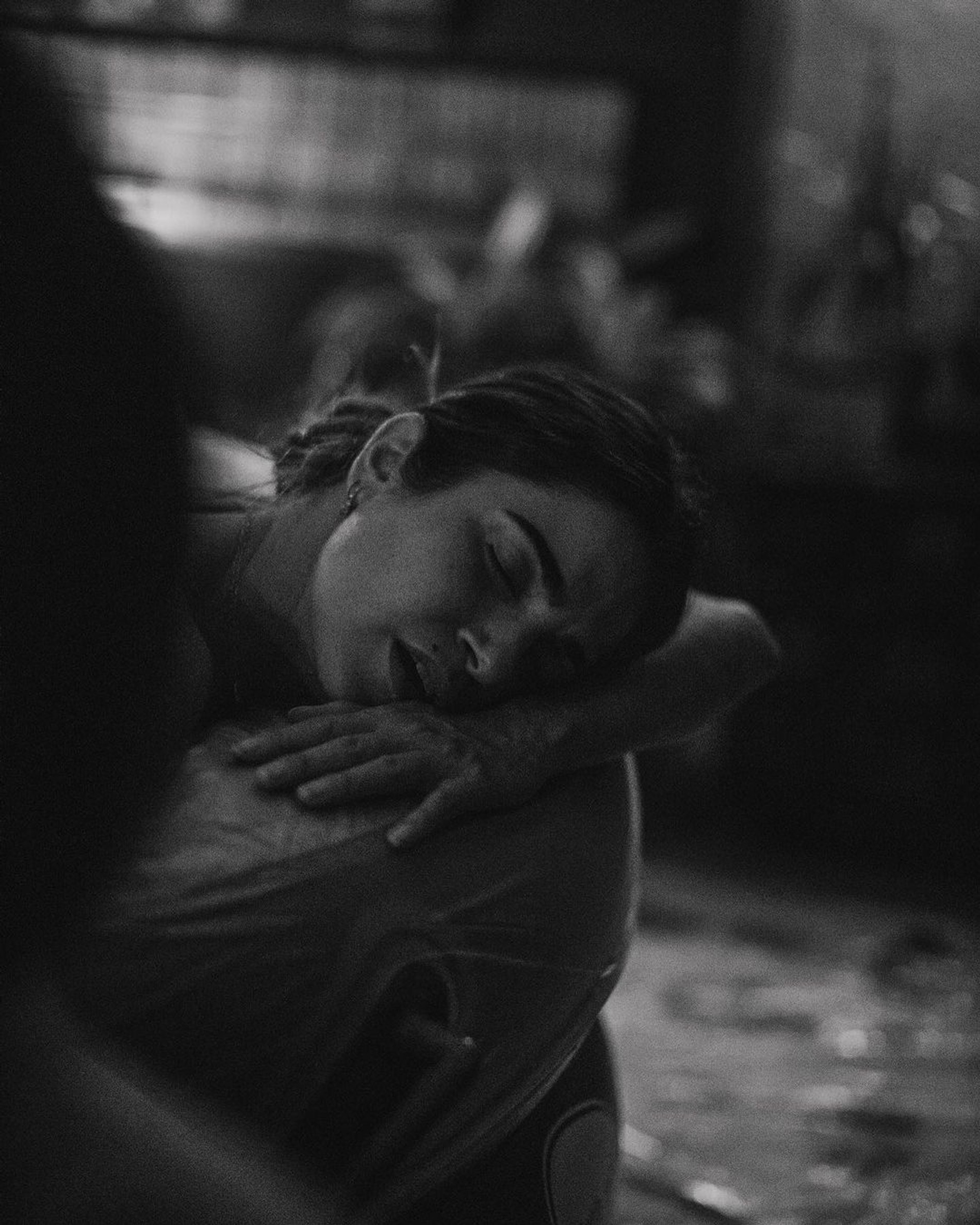 Ники Рид во время домашних родов. Фото: Инстаграм*@nikkireed