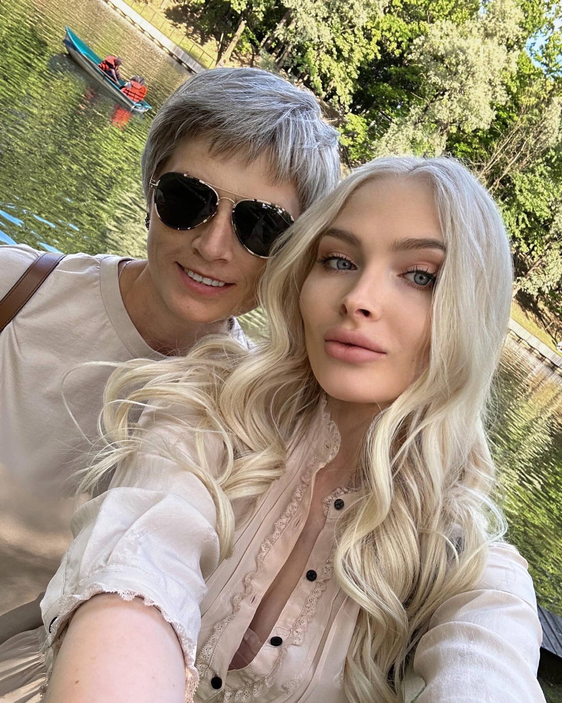 Алена Шишкова с мамой. Фото: Инстаграм* @missalena.92